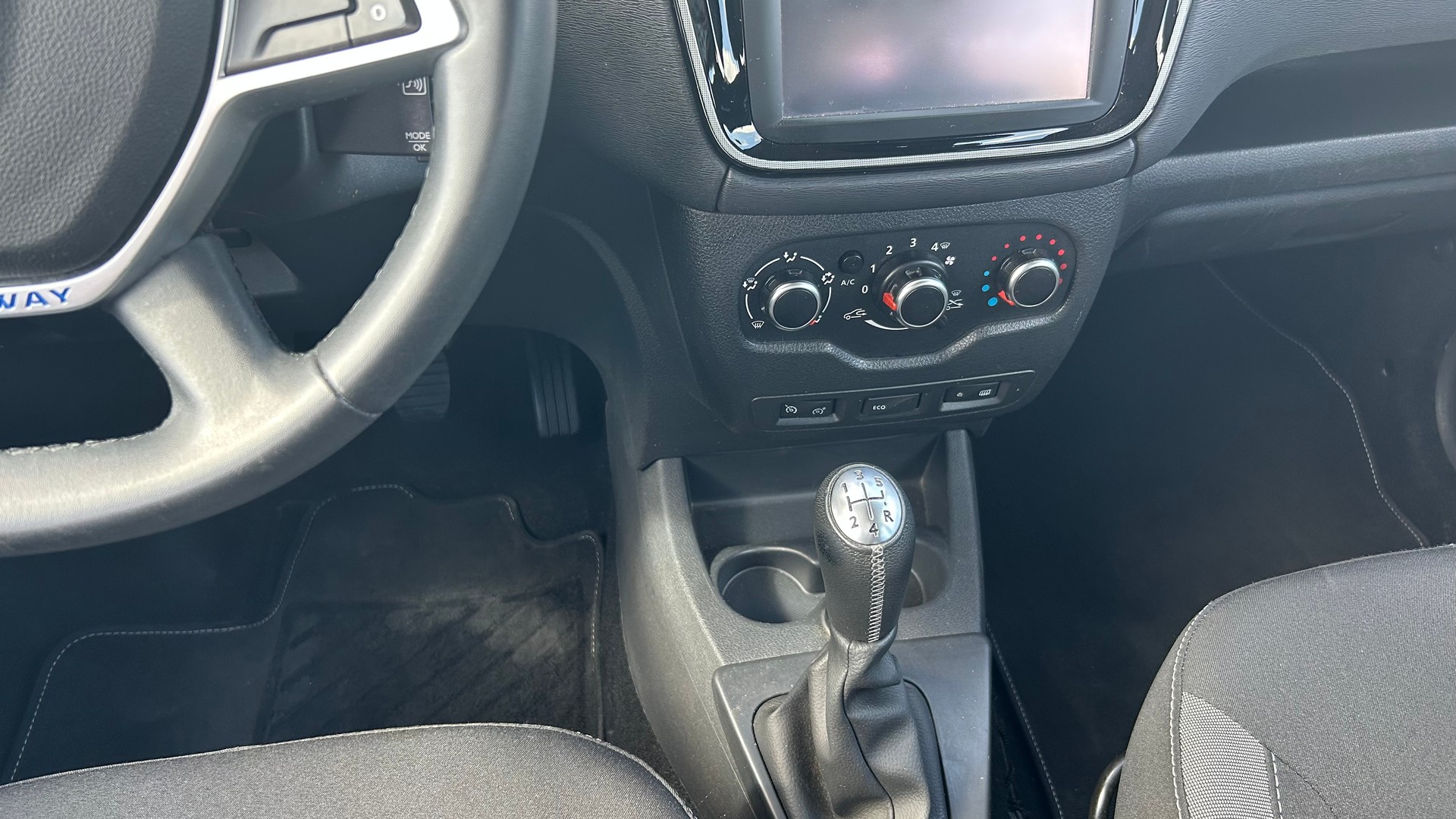DACIA Lodgy 1.2 T Stepway 7PL-image-5