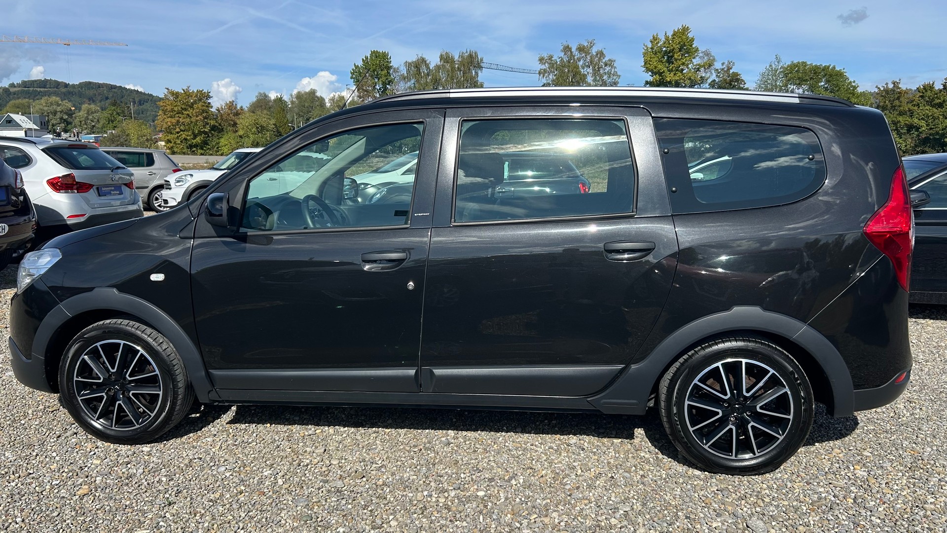 DACIA Lodgy 1.2 T Stepway 7PL-image-20