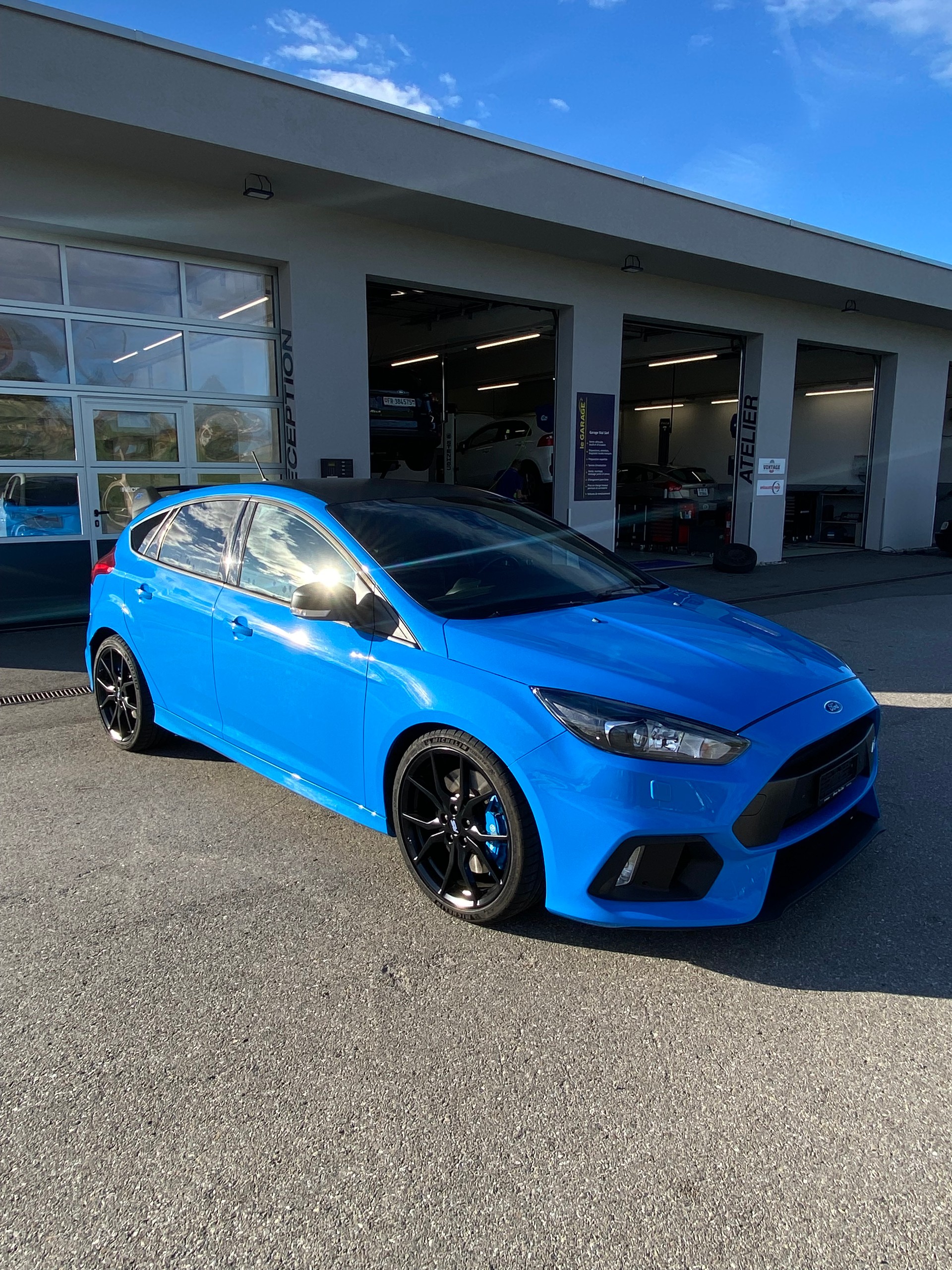 FORD Focus 2.3 EcoBoost RS+ AWD-image-2