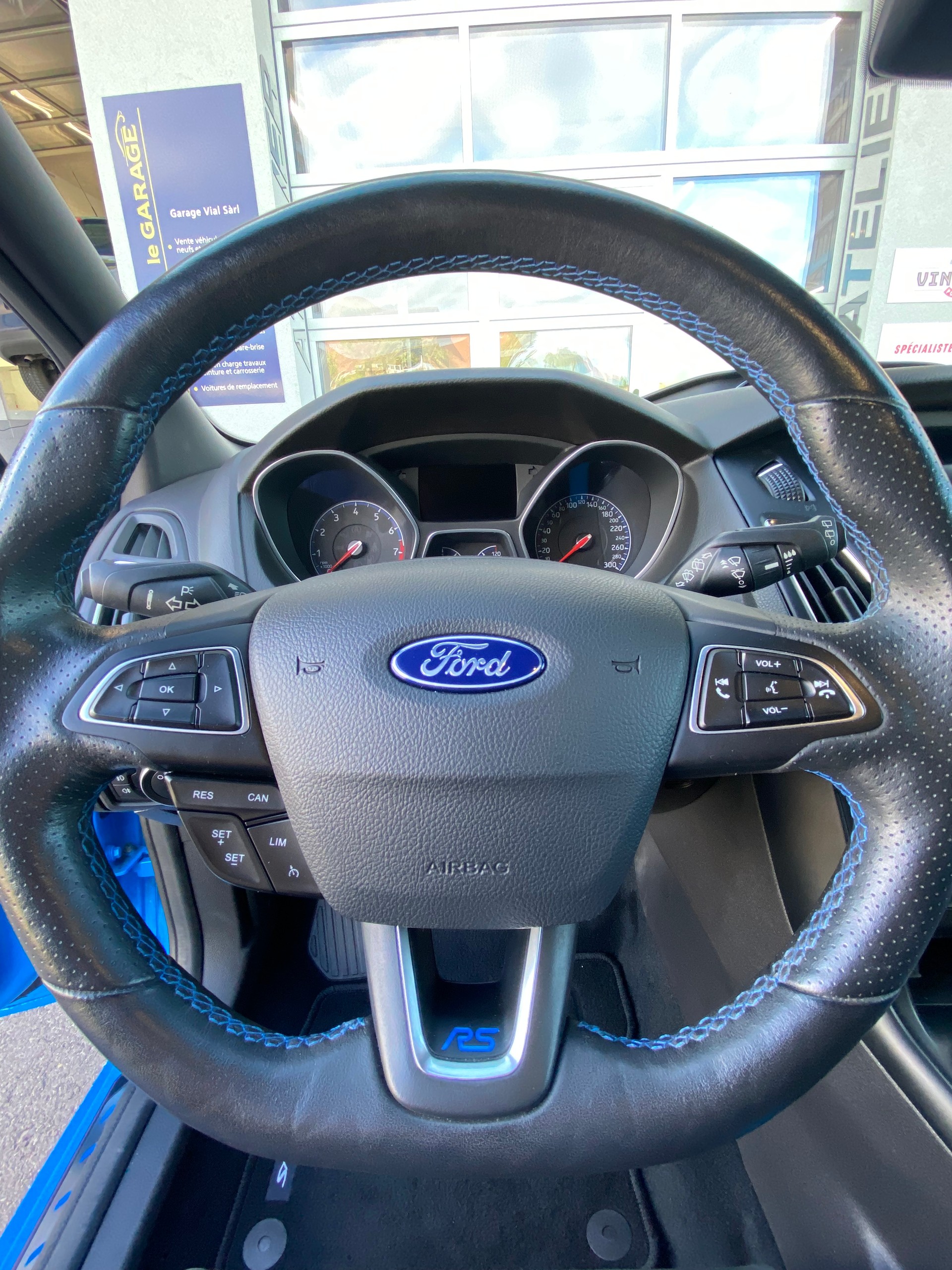 FORD Focus 2.3 EcoBoost RS+ AWD-image-11