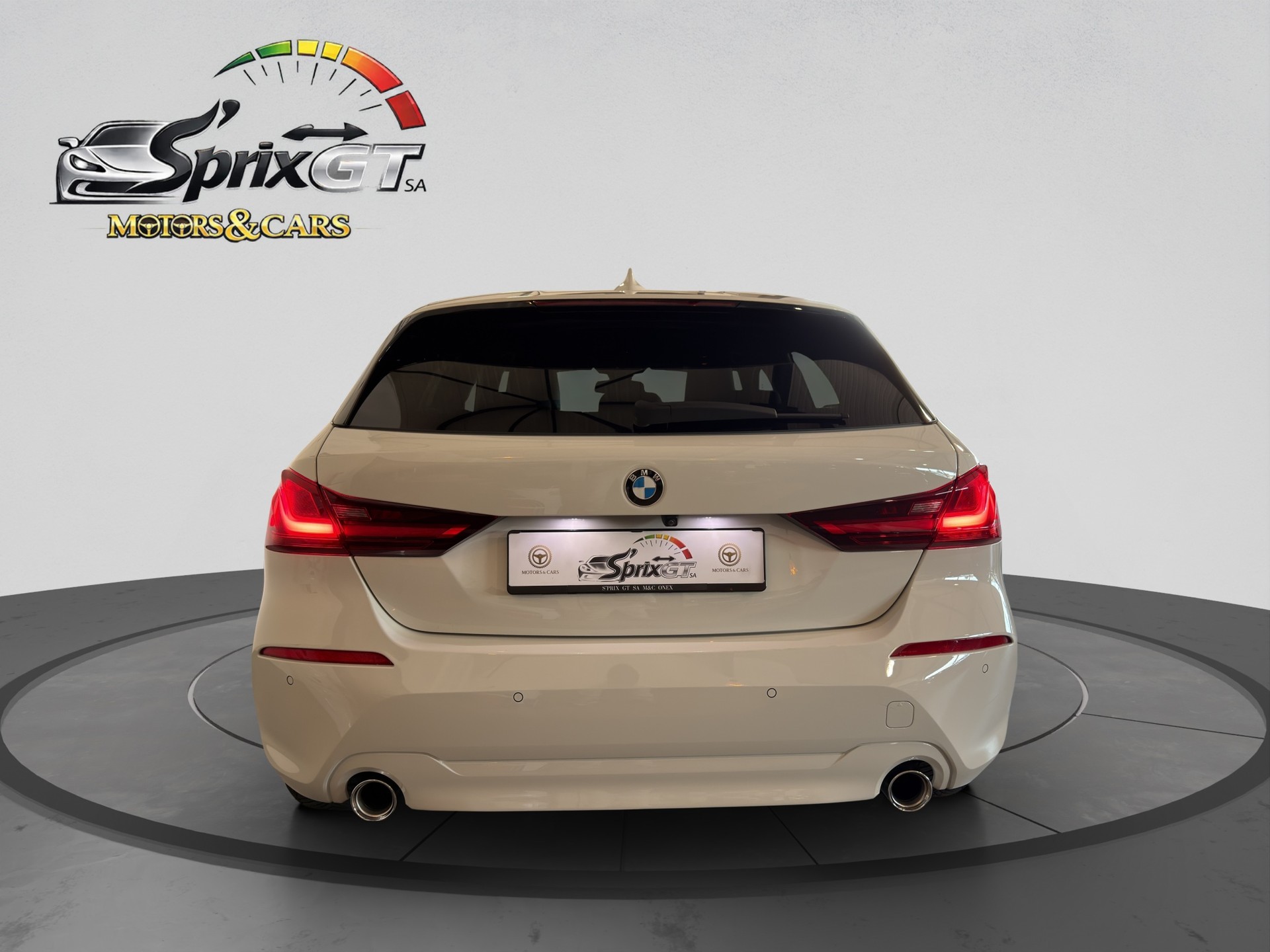 BMW 118d Steptronic-image-4