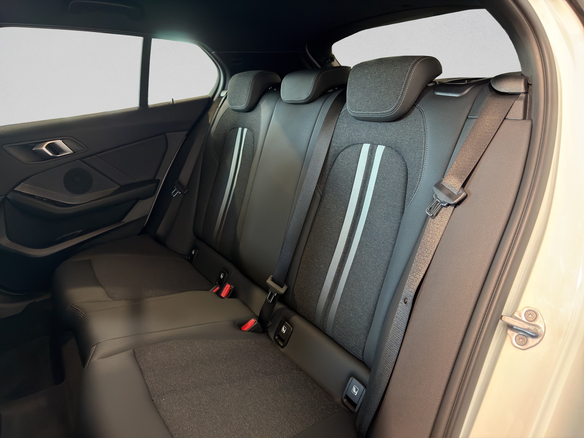 BMW 118d Steptronic-image-14