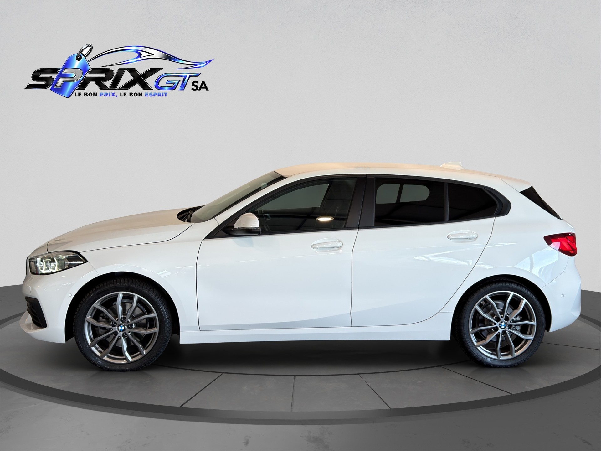 BMW 118d Steptronic-image-5