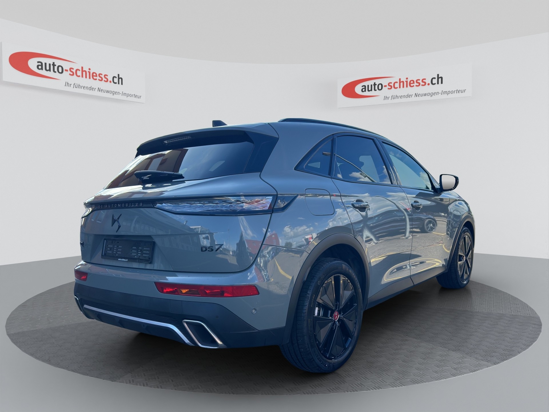 DS AUTOMOBILES DS7 DS 7 Crossback E-Tense 300 4x4 Performance Line-image-4
