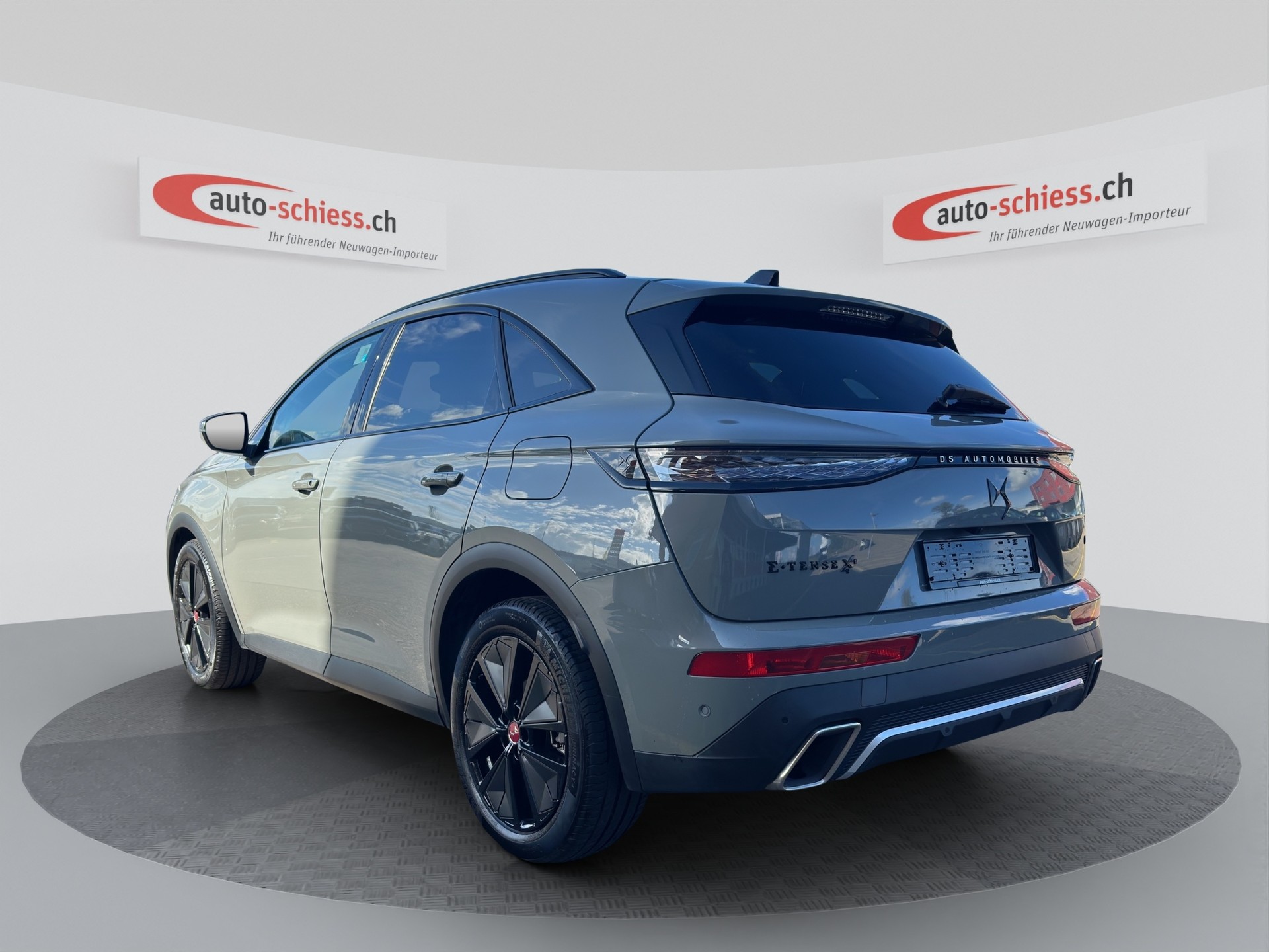 DS AUTOMOBILES DS7 DS 7 Crossback E-Tense 300 4x4 Performance Line-image-2