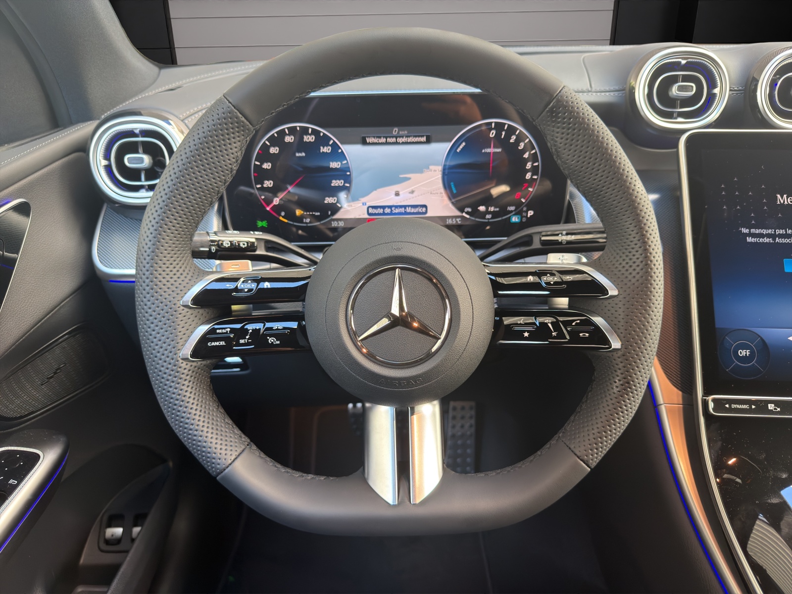 MERCEDES-BENZ GLC 400 e 4Matic EQ Star 9G-Tronic-image-12