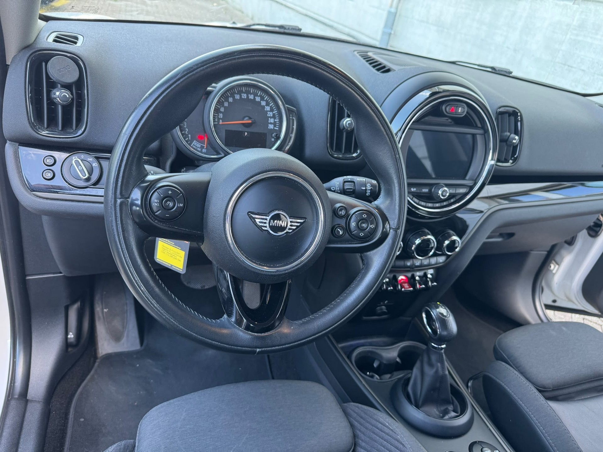 MINI Countryman Cooper ALL4 Steptronic-image-9