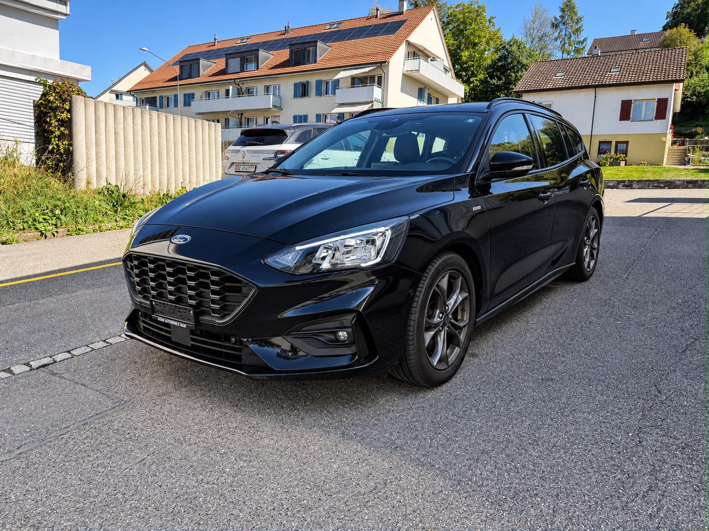 FORD Focus 1.0 SCTi ST Line-image-1