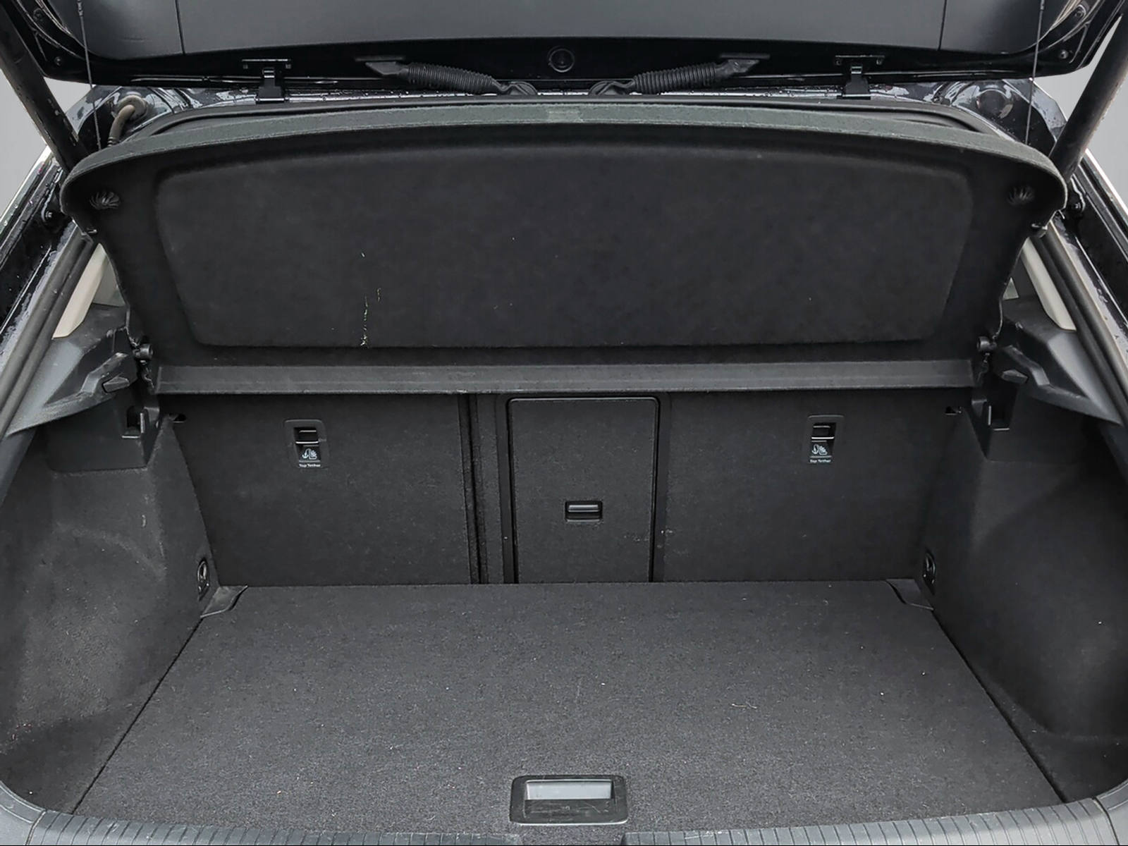 VW T-Roc 2.0 TSI Style DSG 4Motion-image-8