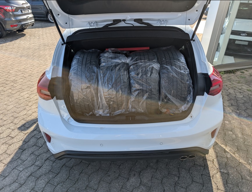 FORD Focus 1.0 MHEV ST-Line X Automat-image-8