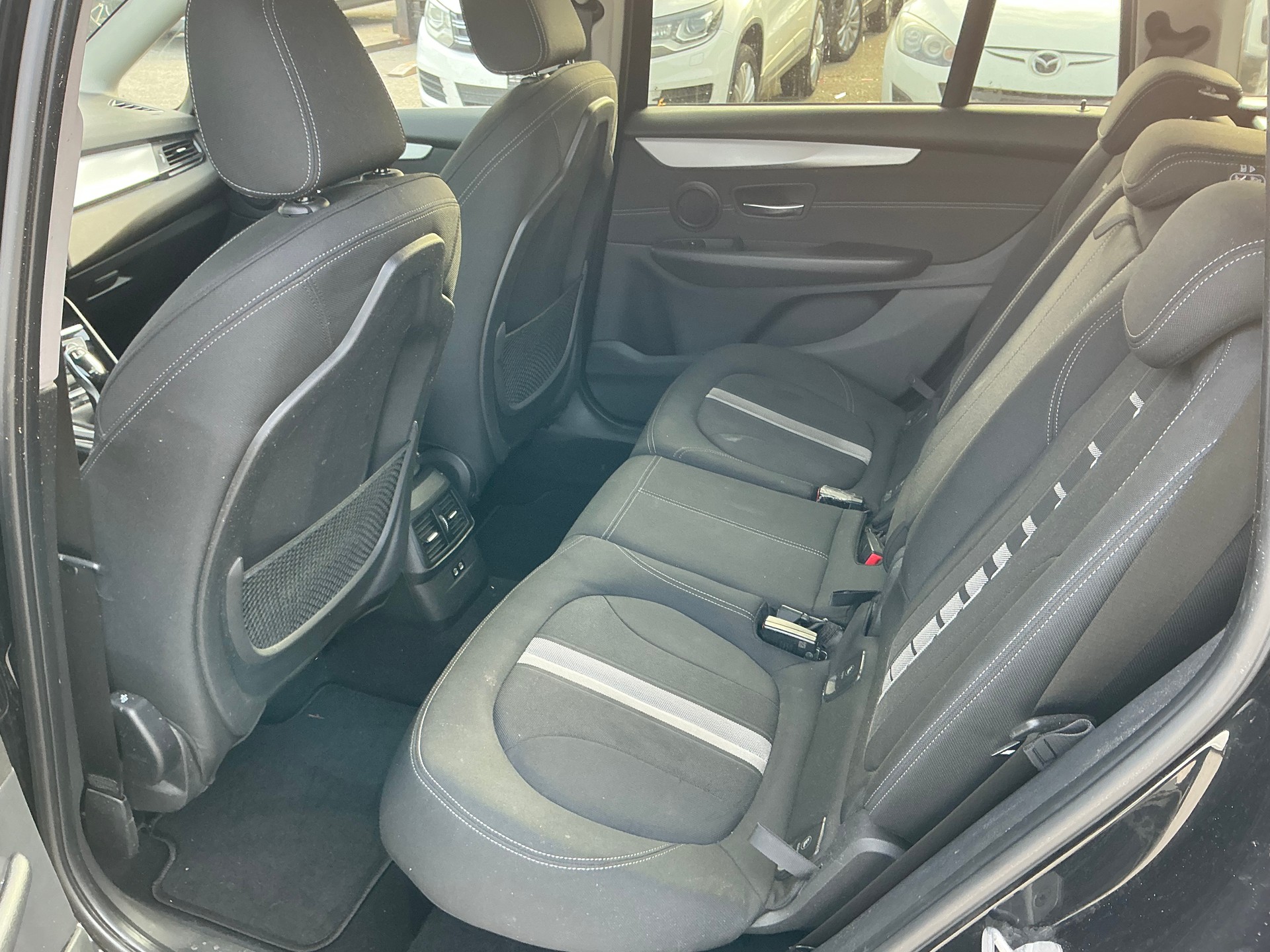 BMW 220d xDrive Gran Tourer Steptronic-image-7
