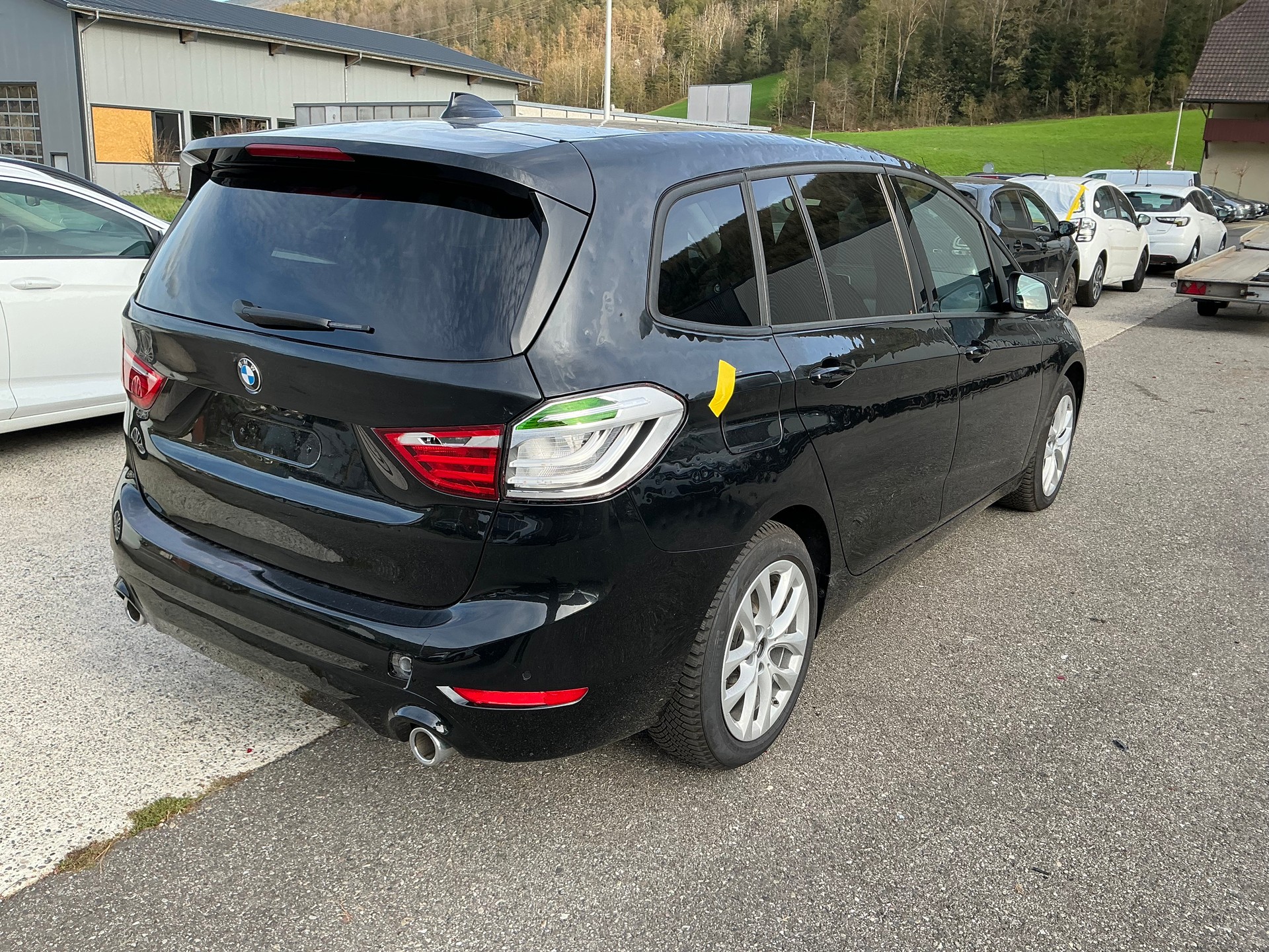 BMW 220d xDrive Gran Tourer Steptronic-image-2