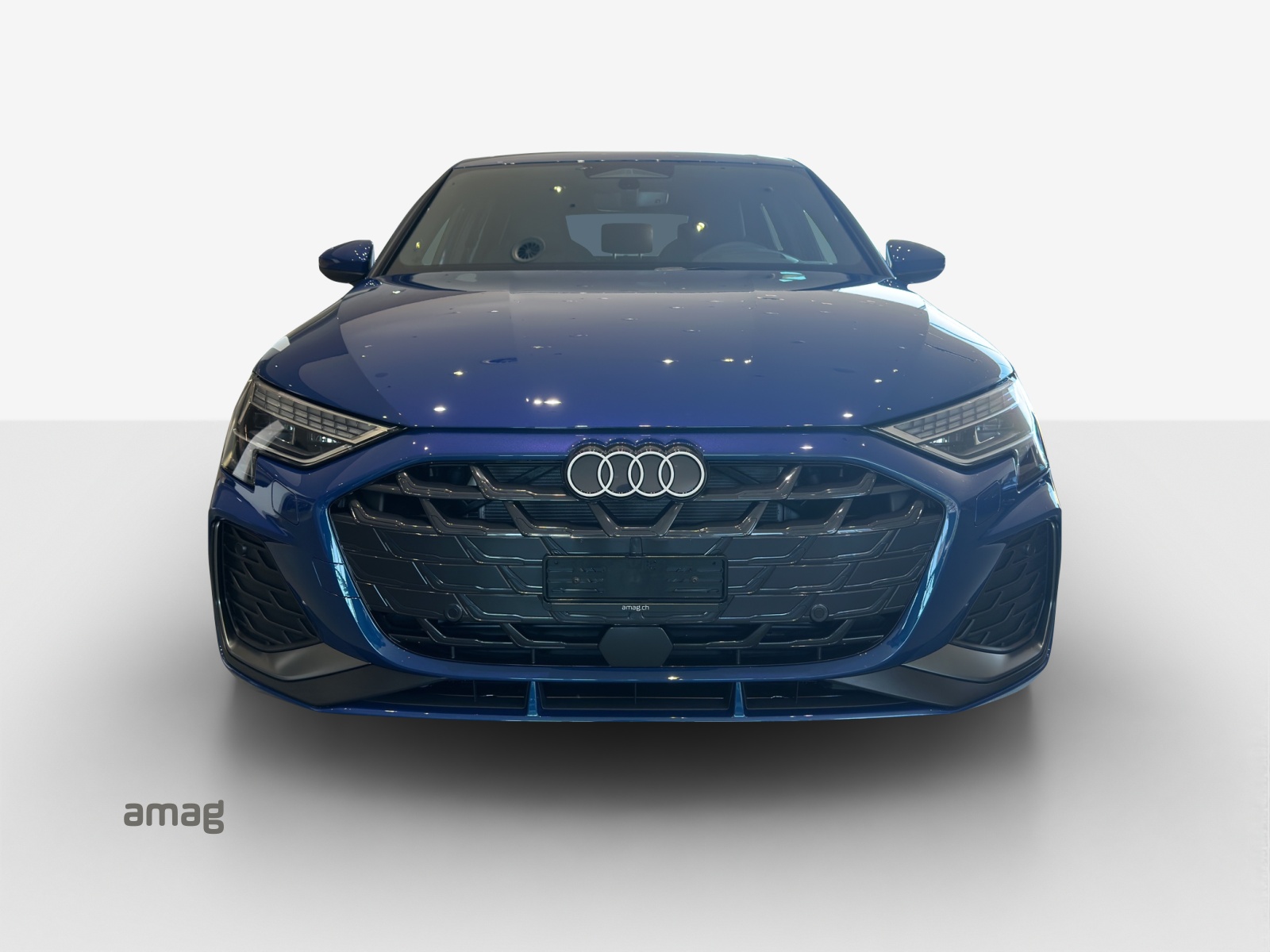AUDI A3 Sportback TFSI 110 kW S line Attraction S tronic-image-6