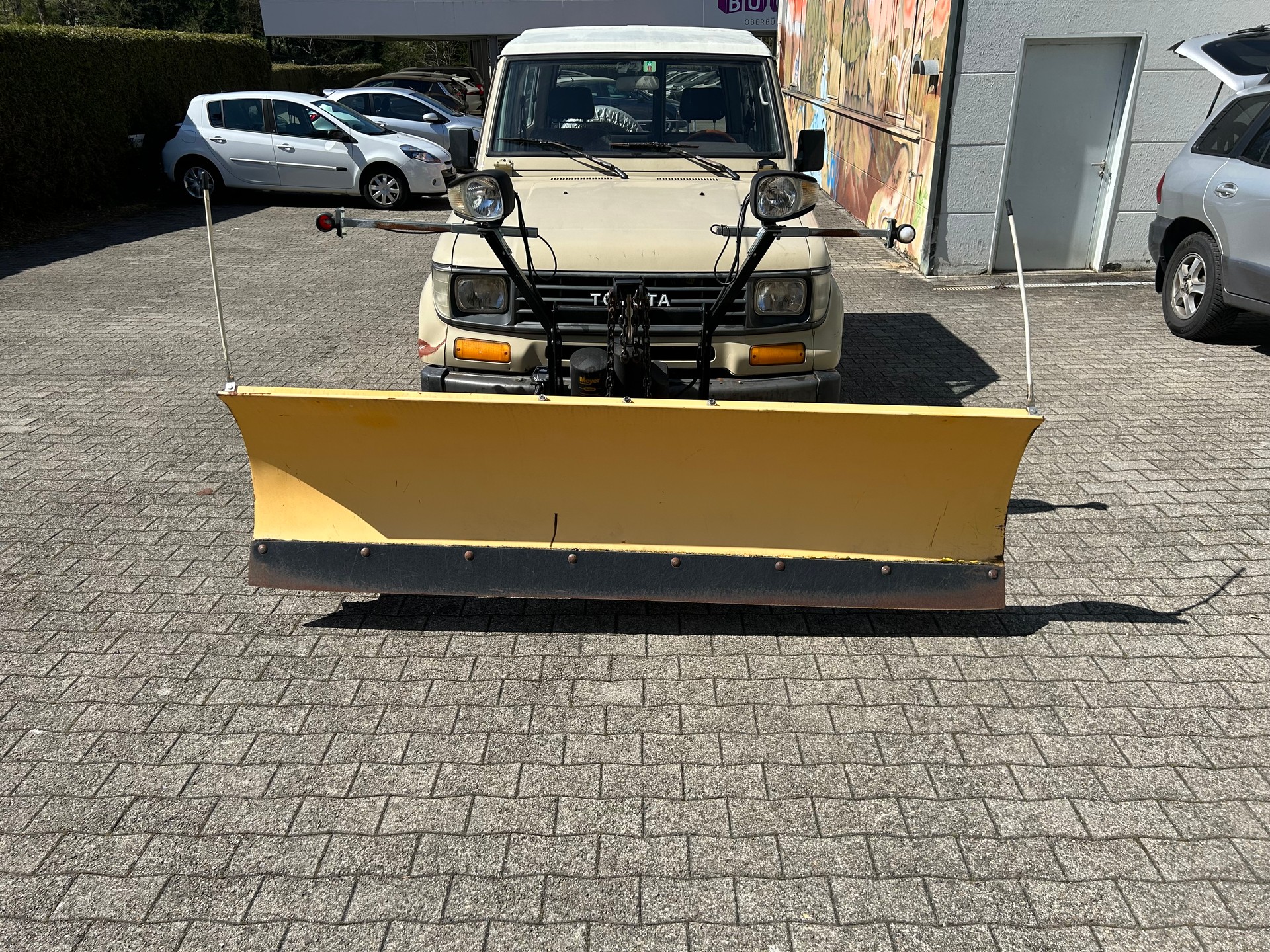 TOYOTA RJ 73 LV-MNEW FRP-Top-image-0