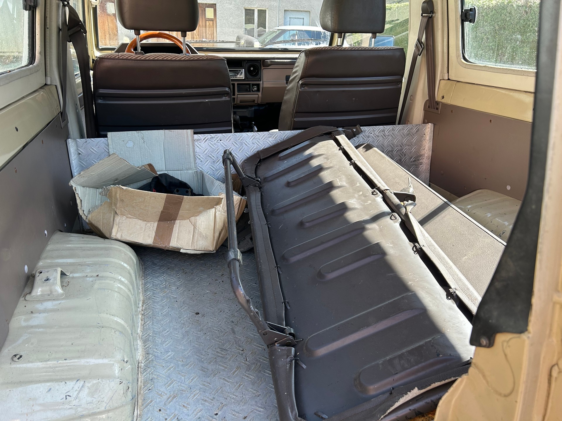 TOYOTA RJ 73 LV-MNEW FRP-Top-image-11