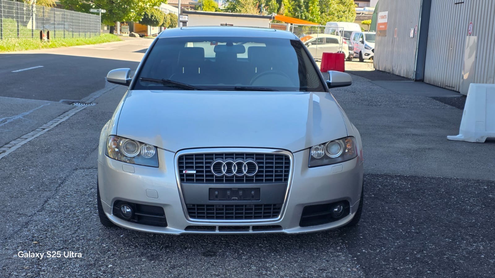 Car photo