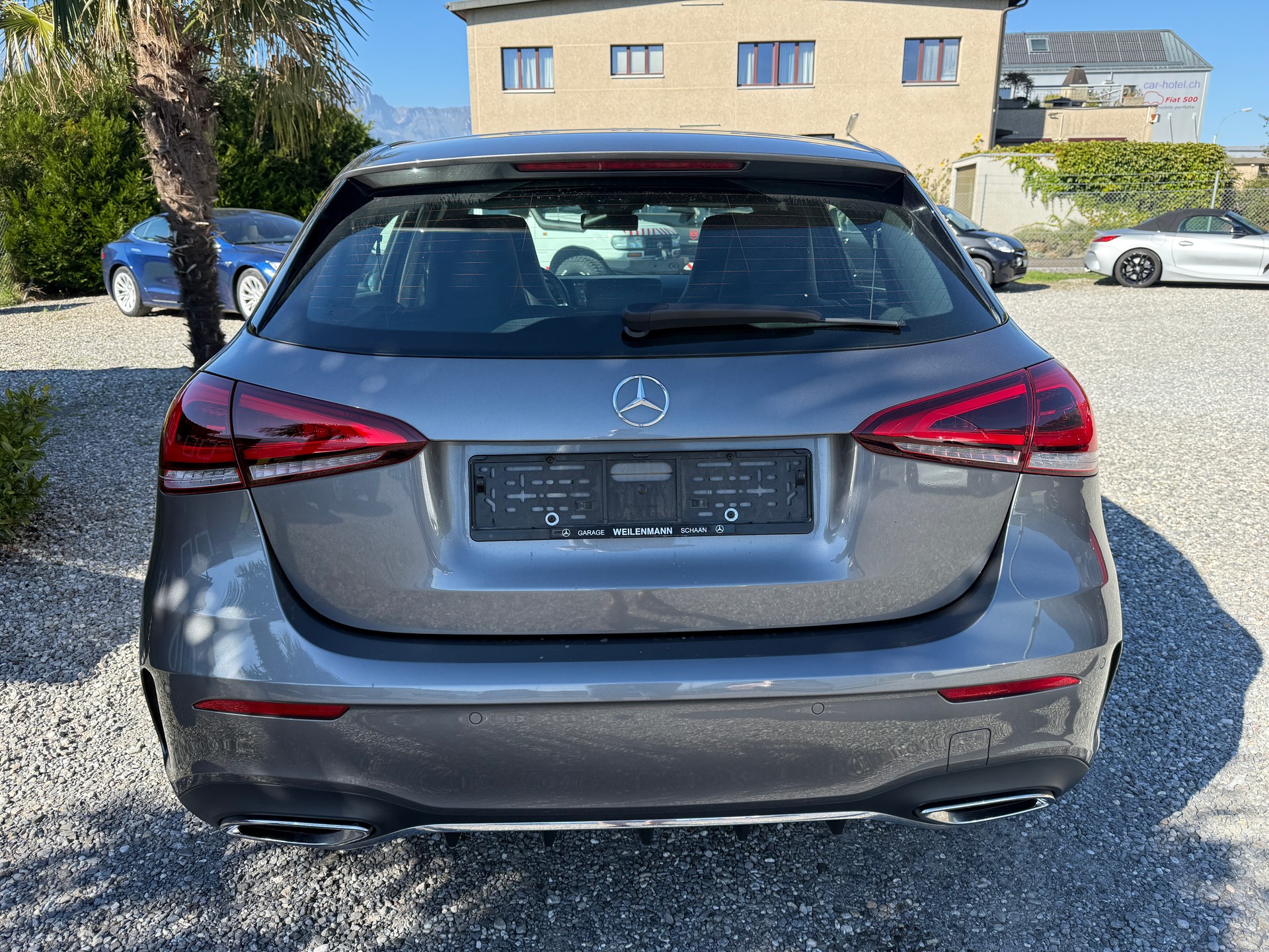 MERCEDES-BENZ A 220 d 4Matic AMG Line-image-5