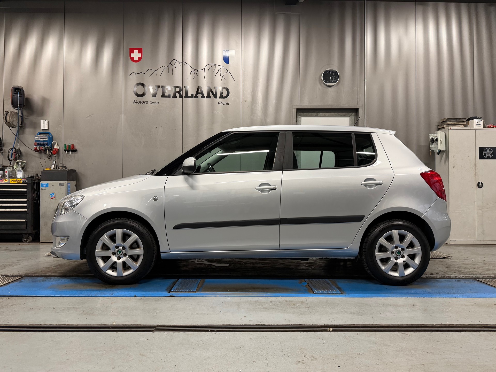 SKODA Fabia 1.2 TSI Ambition-image-1