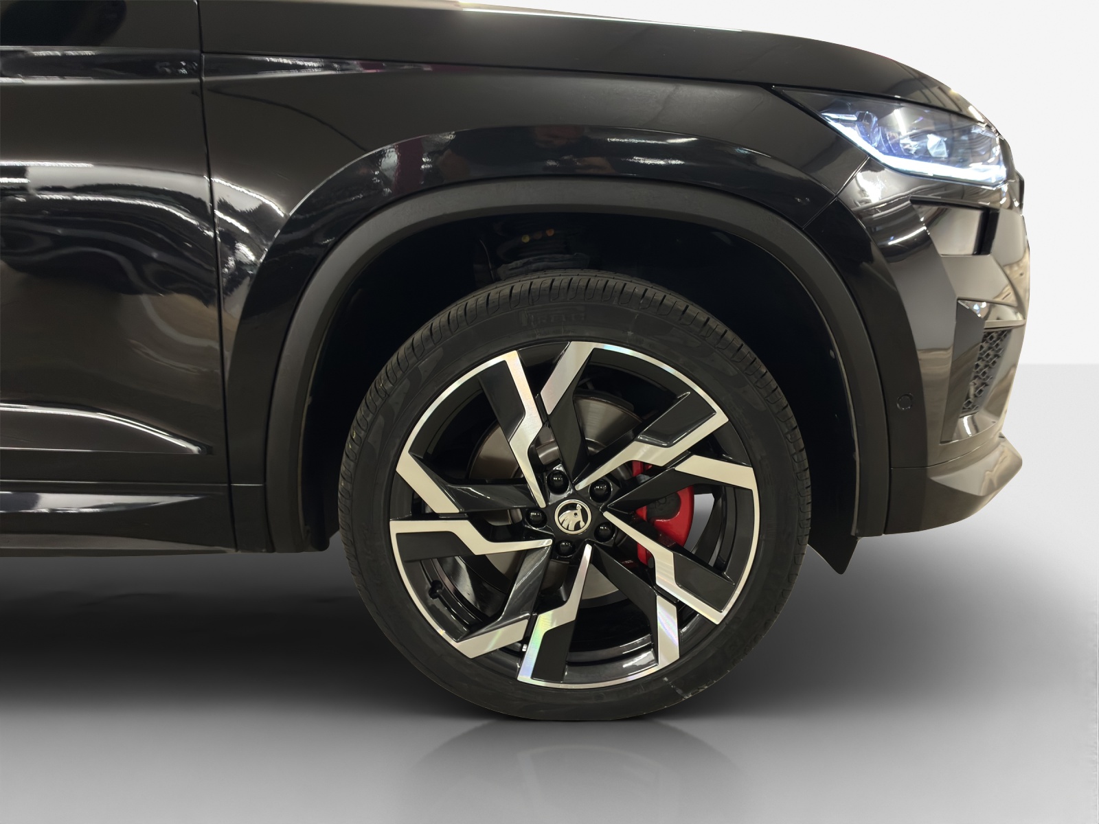 SKODA Kodiaq 2.0 TSI 4x4 RS-image-13