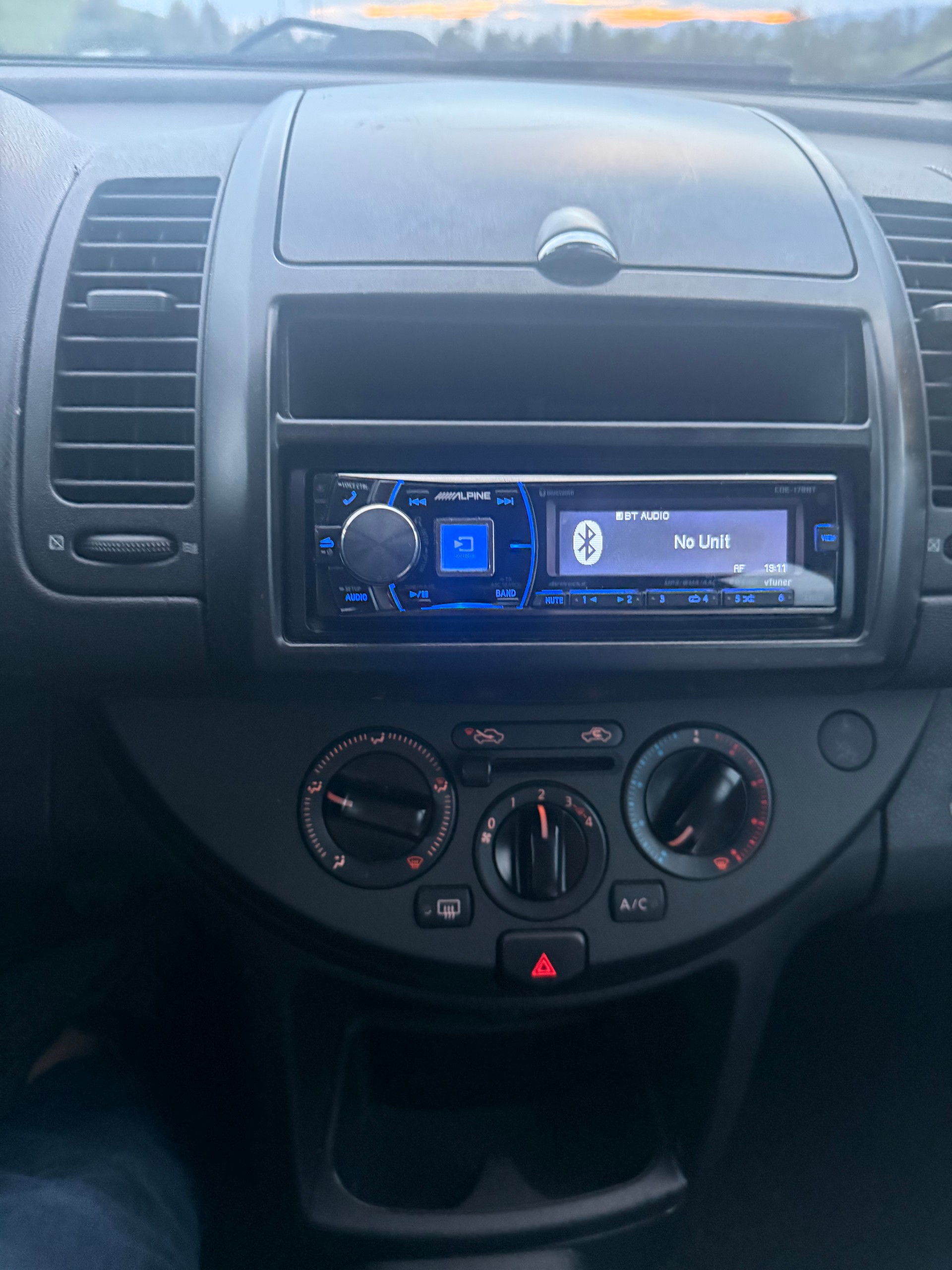 NISSAN Note 1.4 acenta-image-8