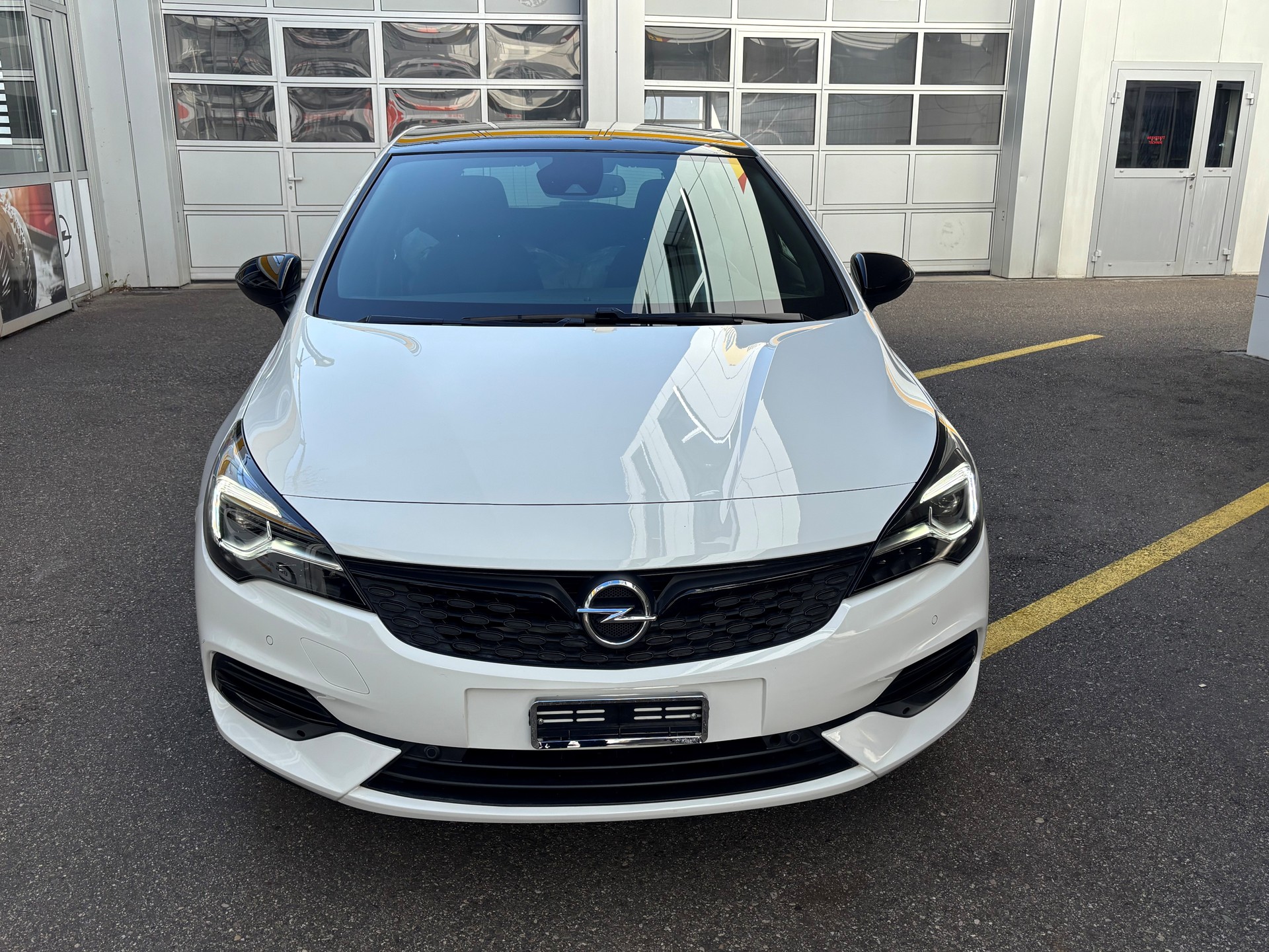 OPEL Astra 1.4i Turbo Ultimate-image-0