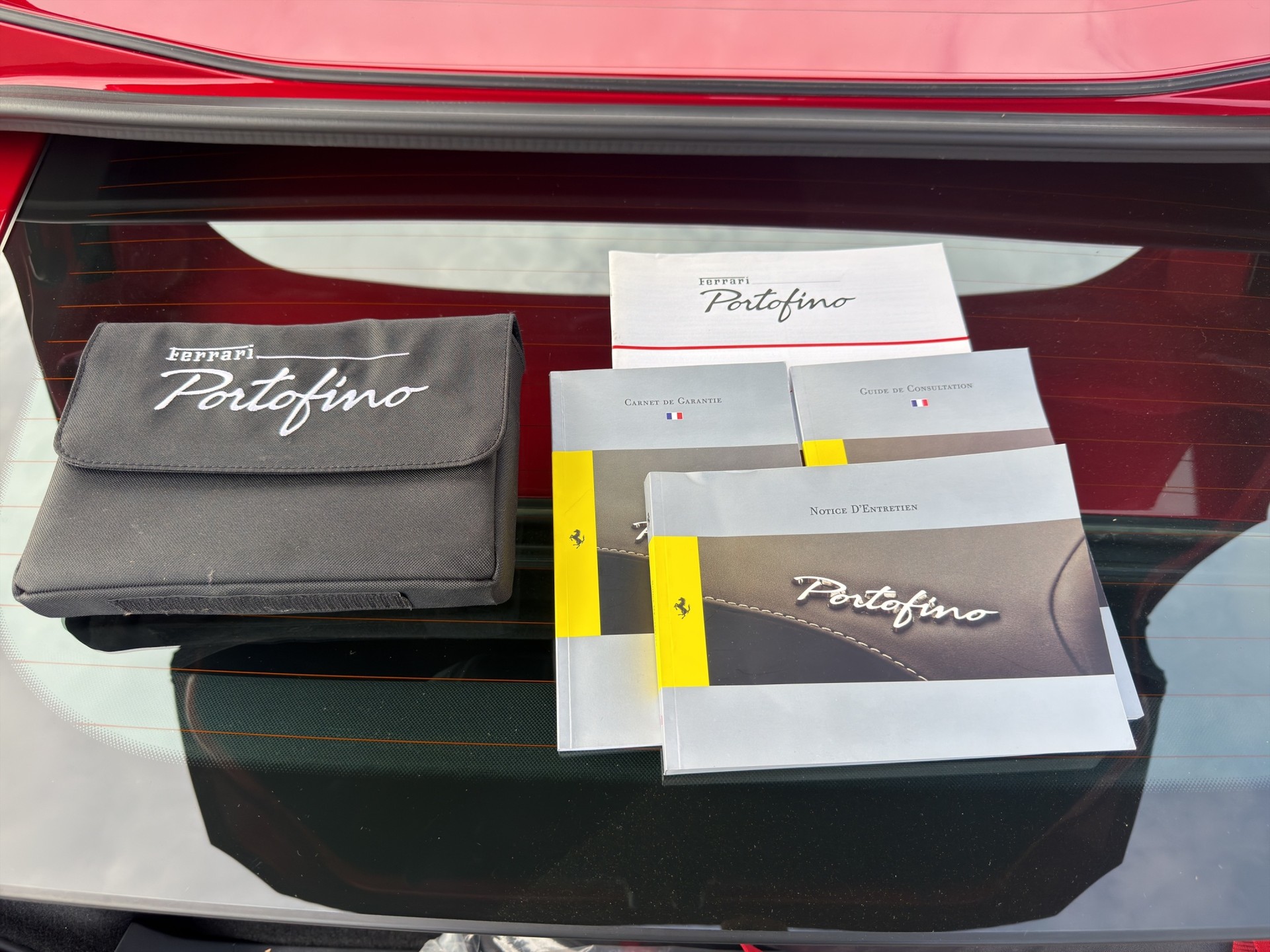 FERRARI Portofino 3.9 V8 T-image-26