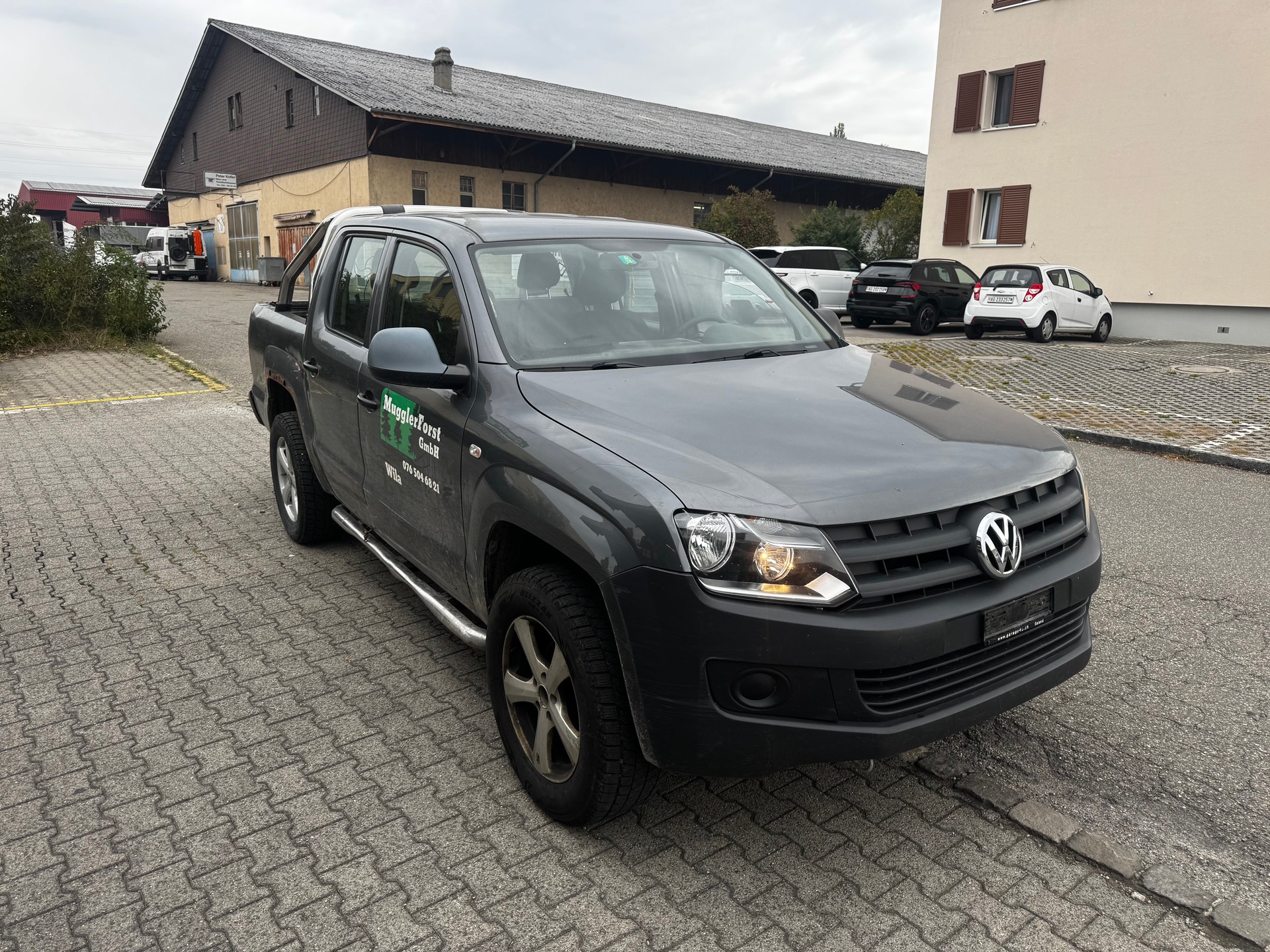 VW Amarok 2.0 BiTDI Trendline 4Motion-image-0
