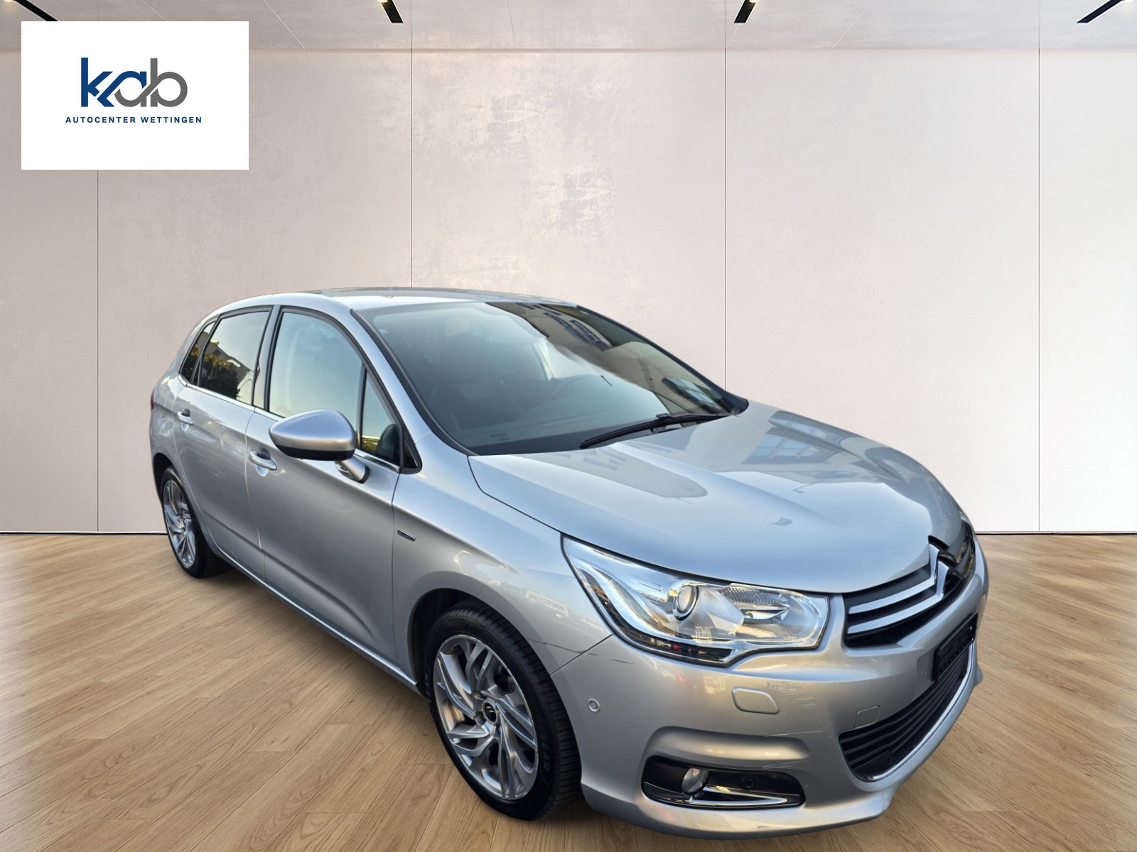 CITROEN C4 Berline 1.6 e-HDi Exclusive EGS6-image-2