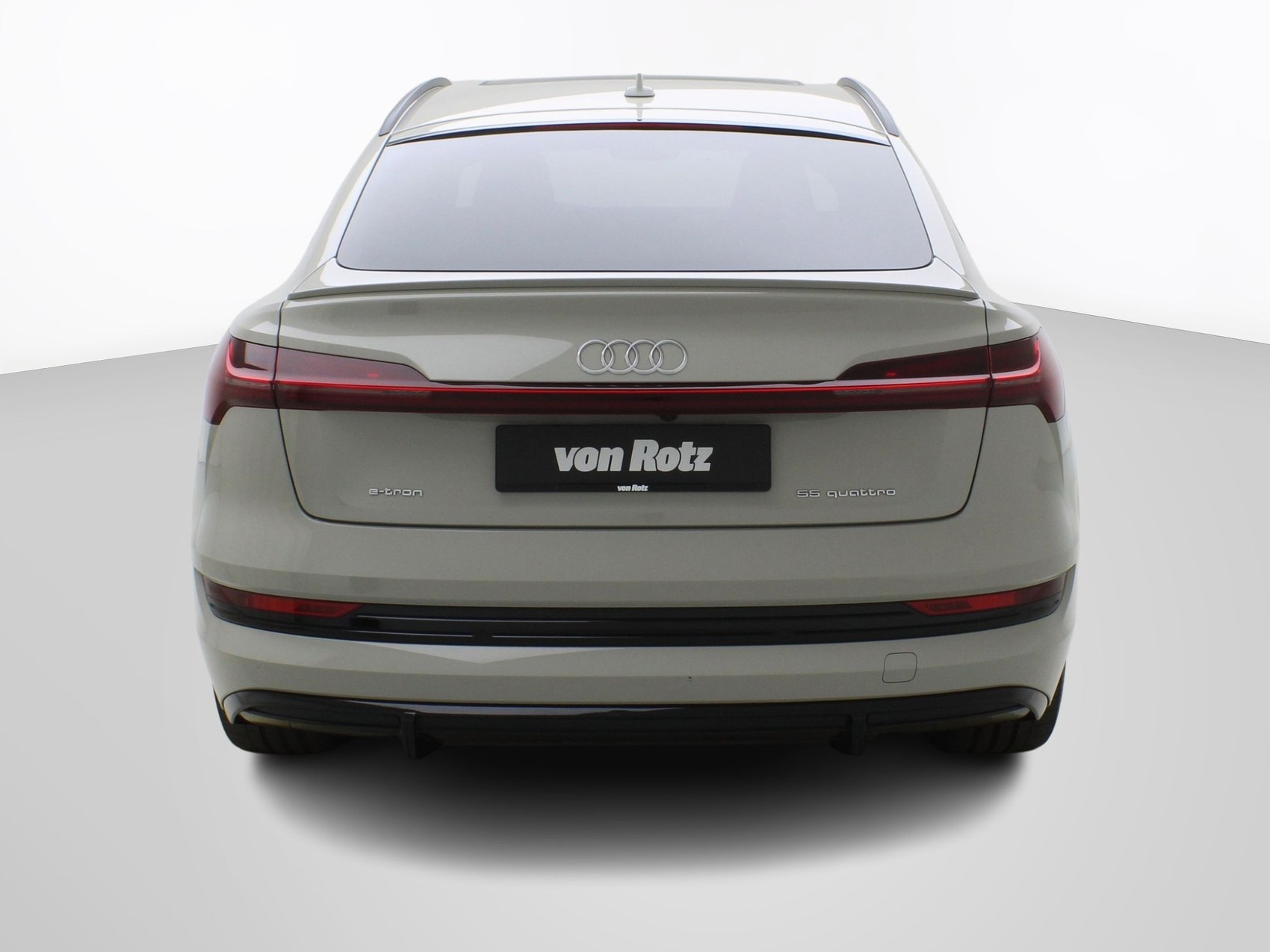 AUDI e-tron Sportback 55 S Line quattro-image-3