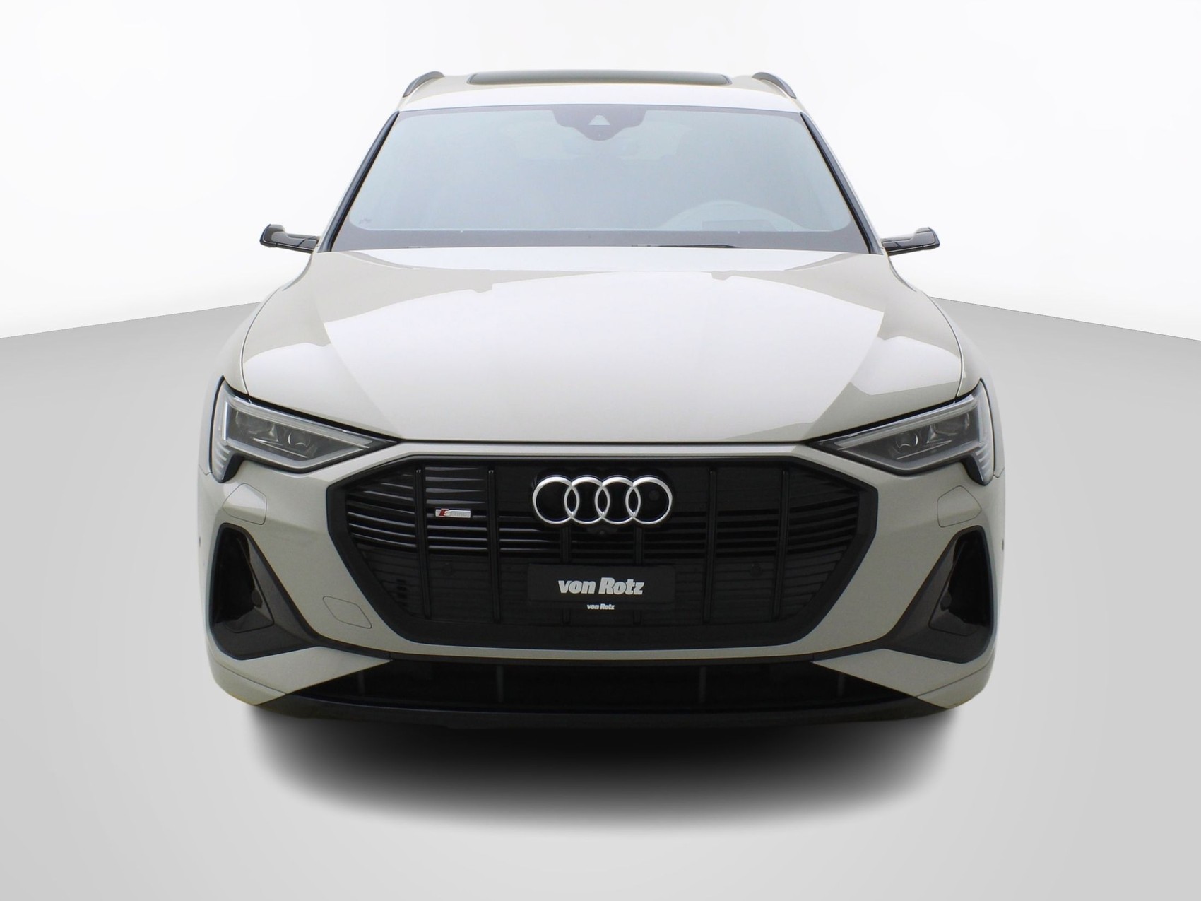 AUDI e-tron Sportback 55 S Line quattro-image-5