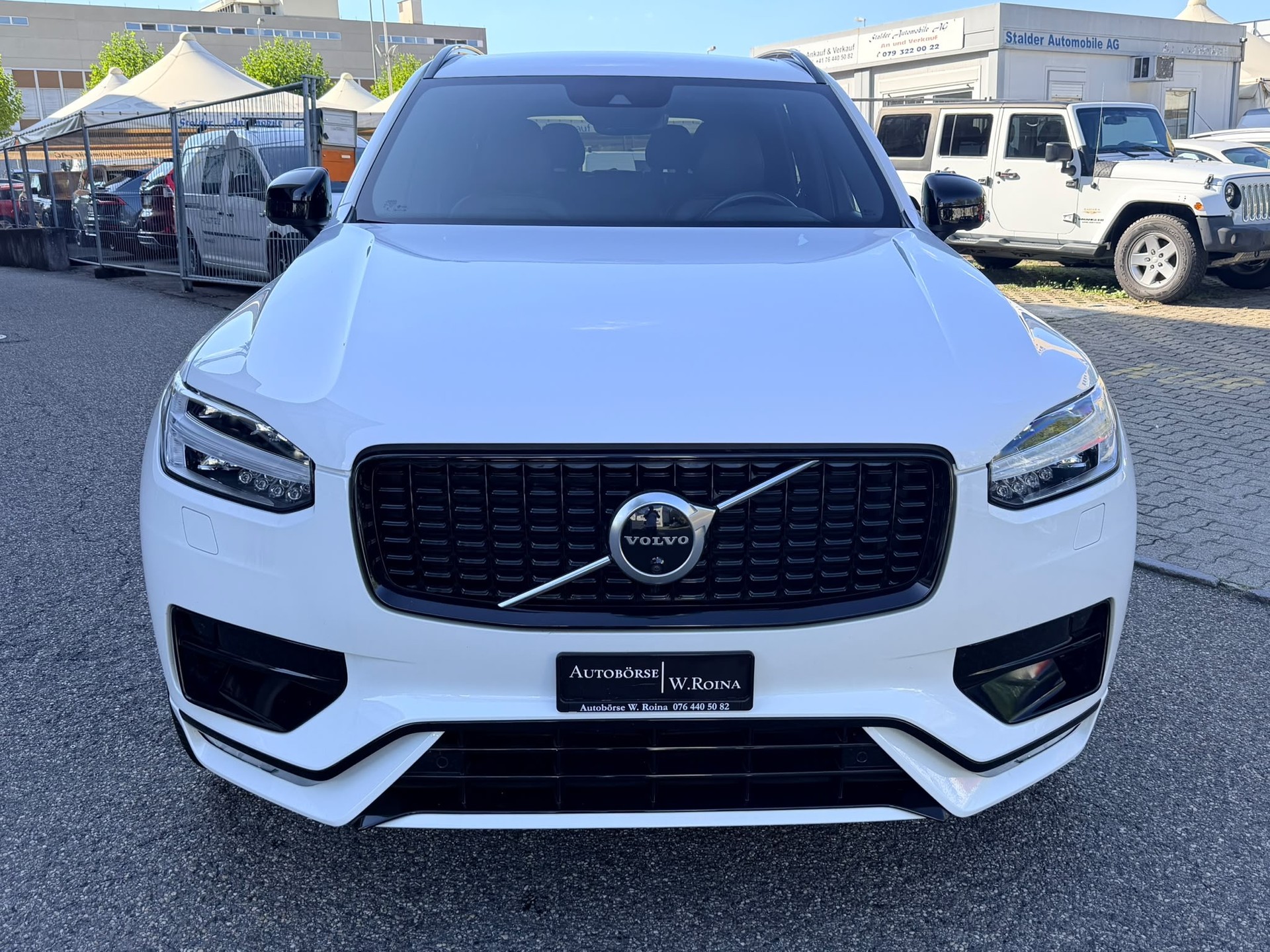 VOLVO XC90 B5 Diesel Mild Hybrid AWD R-Design Geartronic-image-1