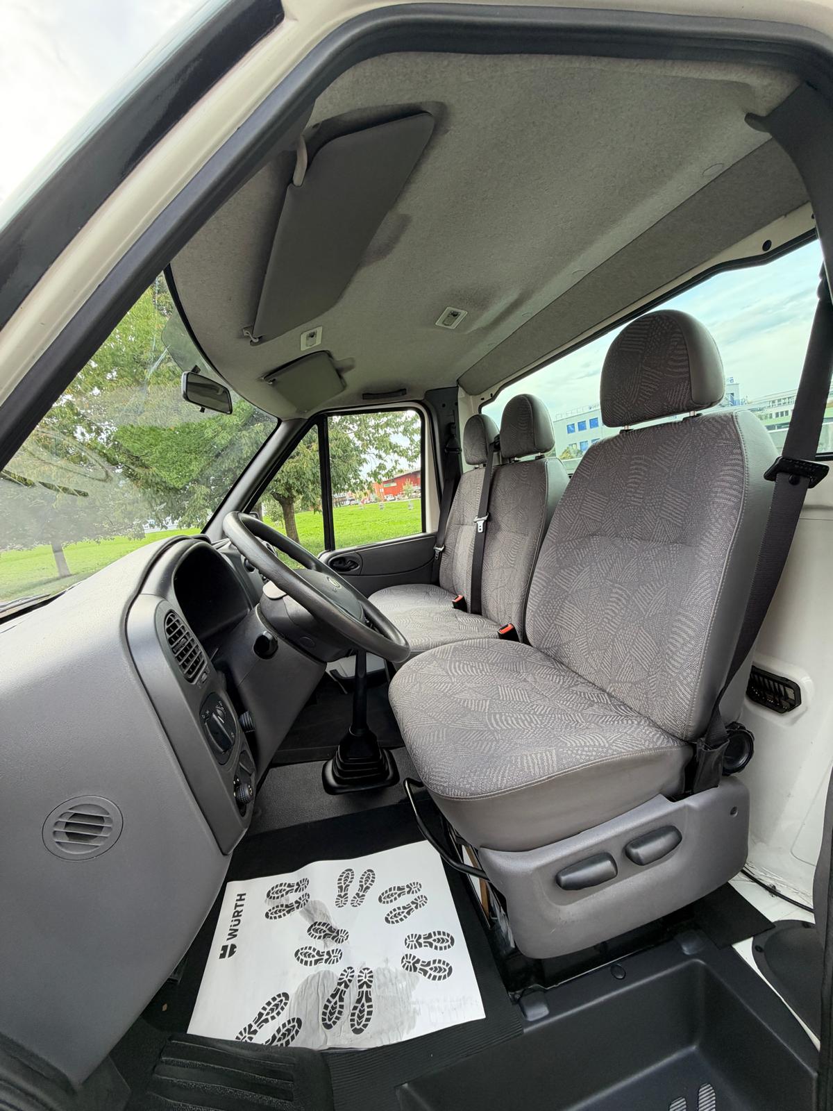 FORD Transit 2.4TD 350 M-image-8