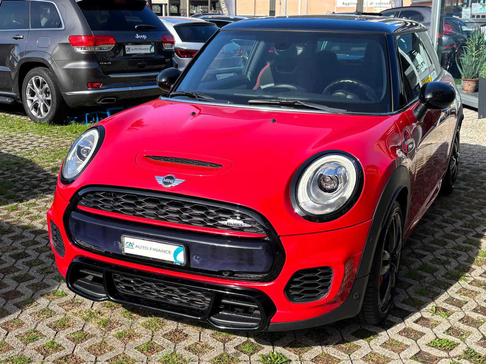 MINI Cooper John Cooper Works-image-4