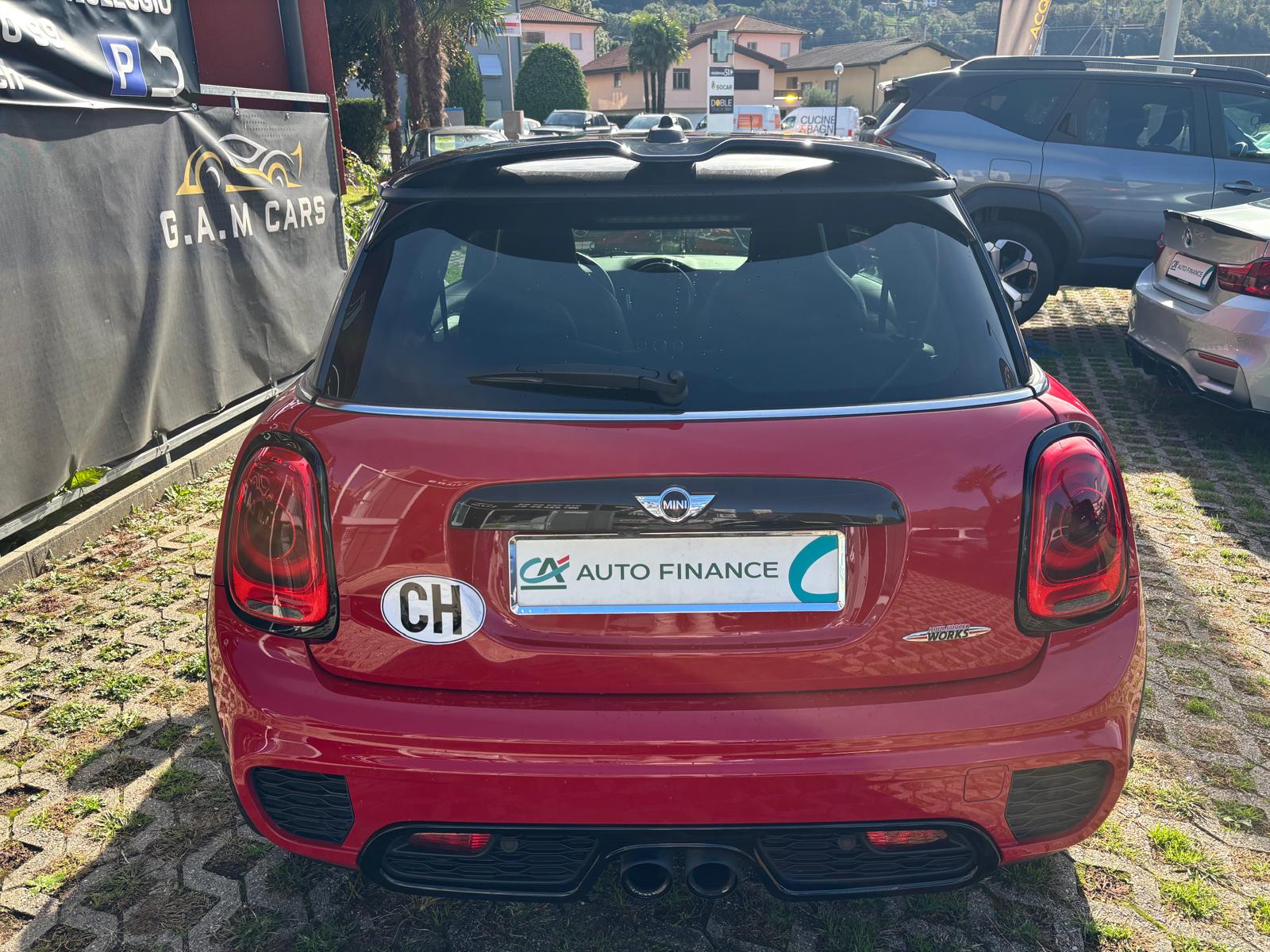 MINI Cooper John Cooper Works-image-3