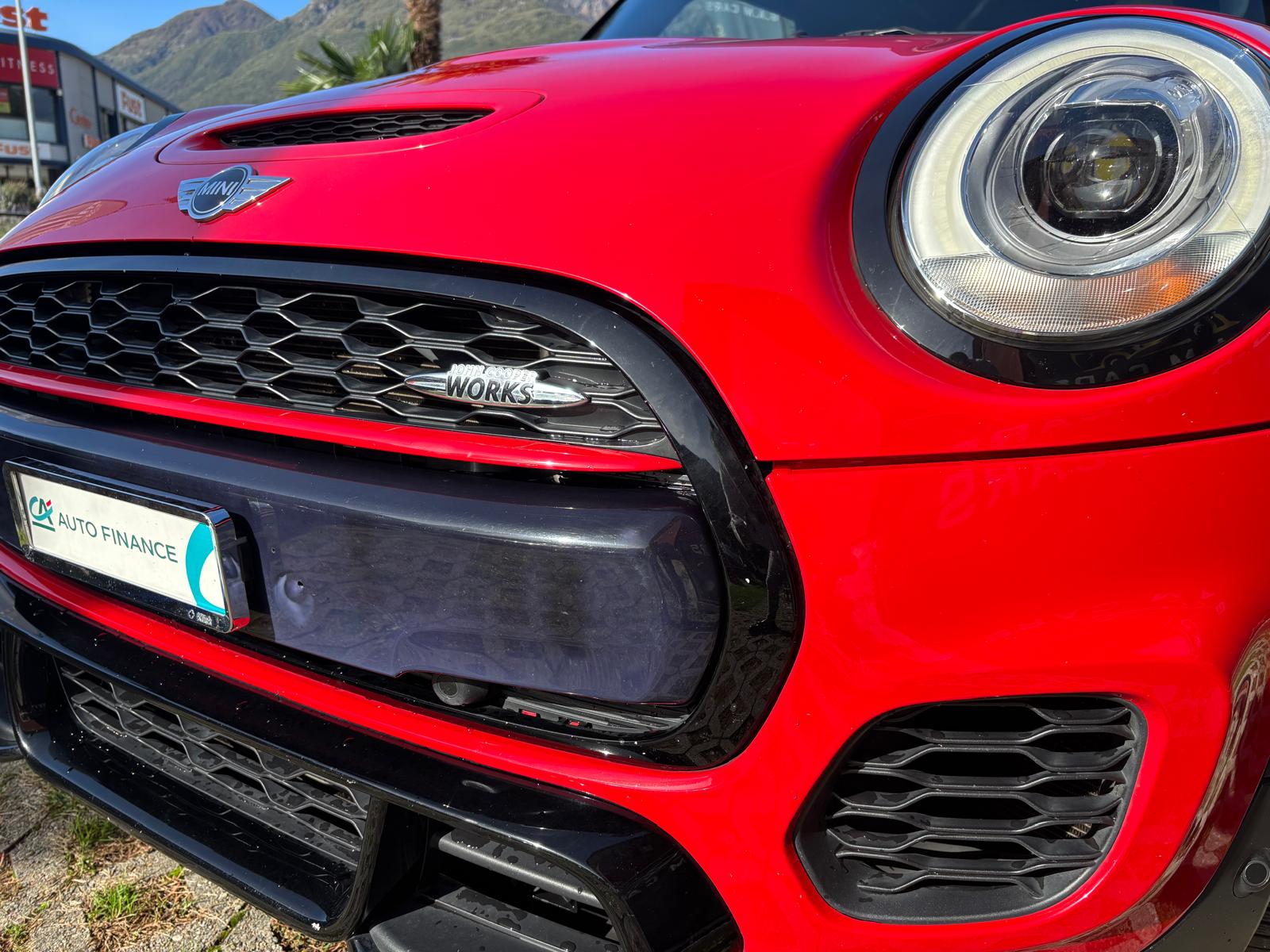 MINI Cooper John Cooper Works-image-13