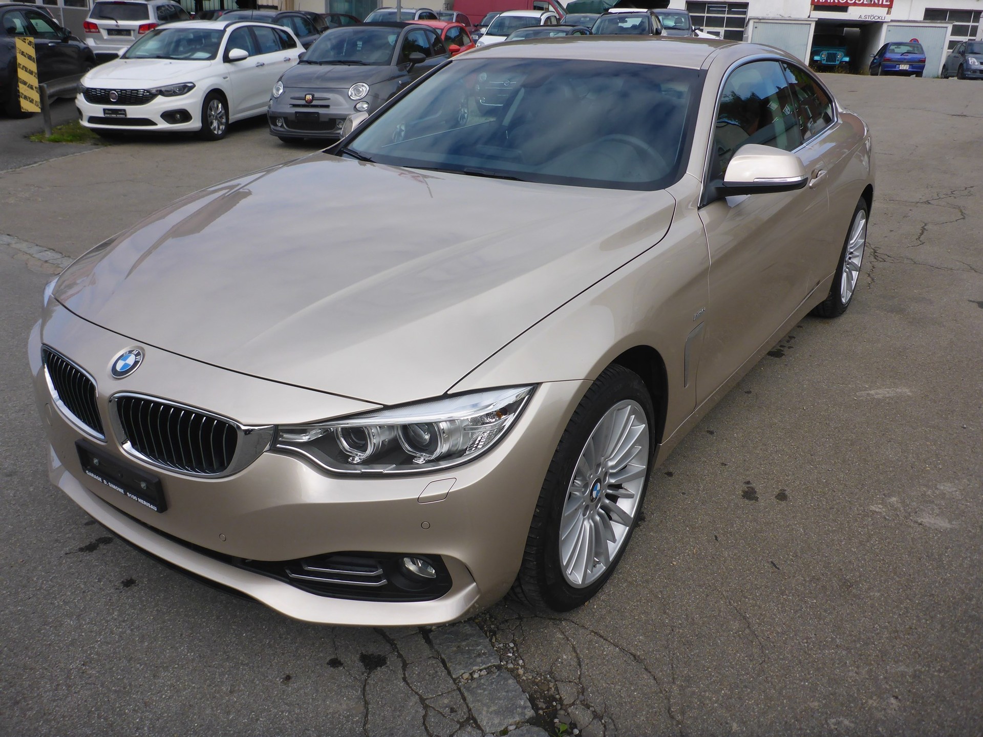 BMW 420i Coupé xDrive Luxury Line-image-2