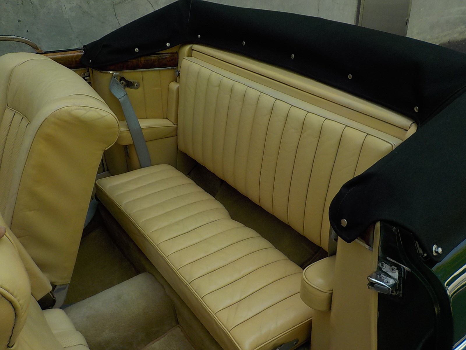 MERCEDES-BENZ 220 S Ponton Cabriolet-image-15