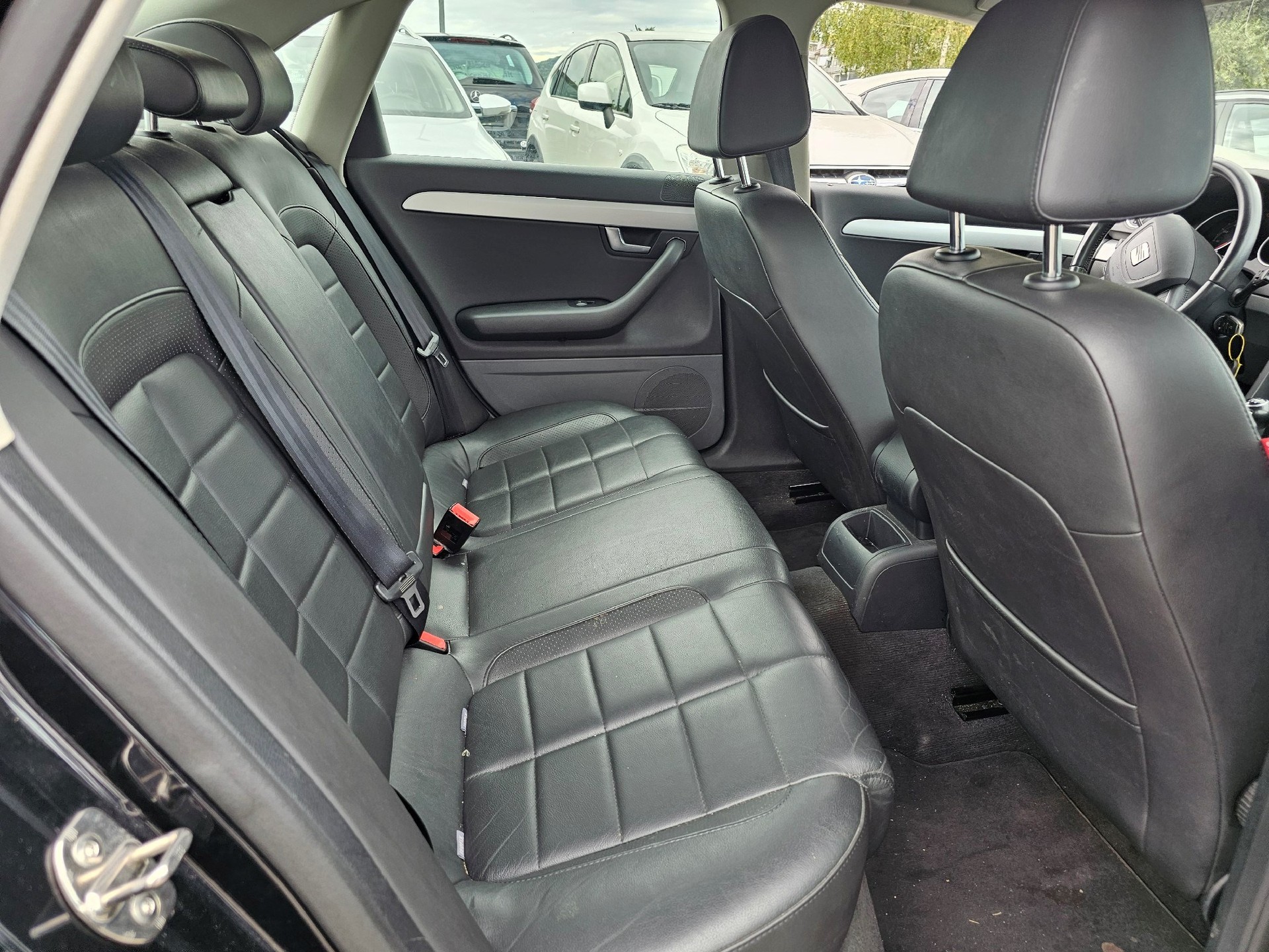 SEAT Exeo 2.0 TSI Advantage-image-11