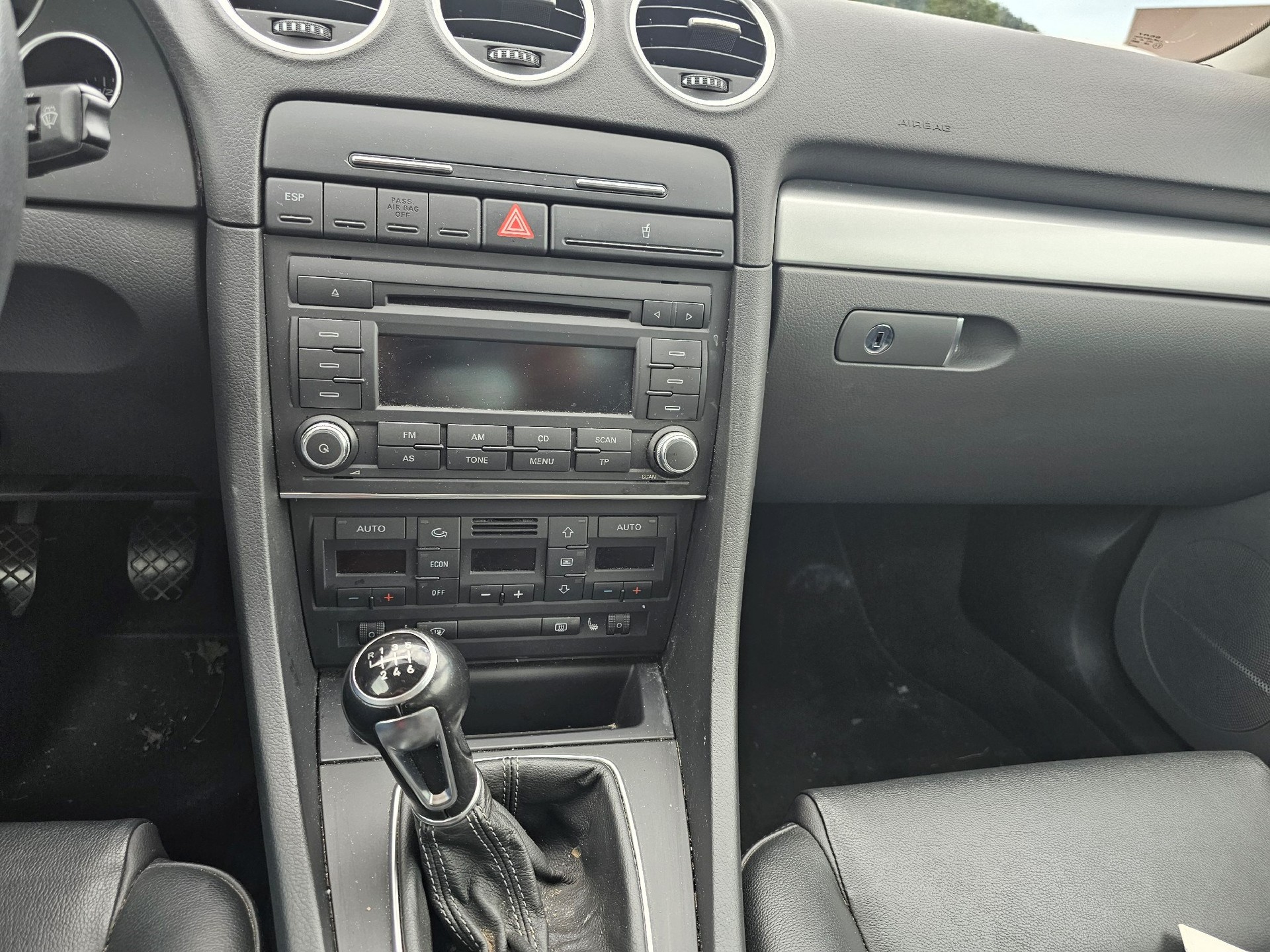 SEAT Exeo 2.0 TSI Advantage-image-9
