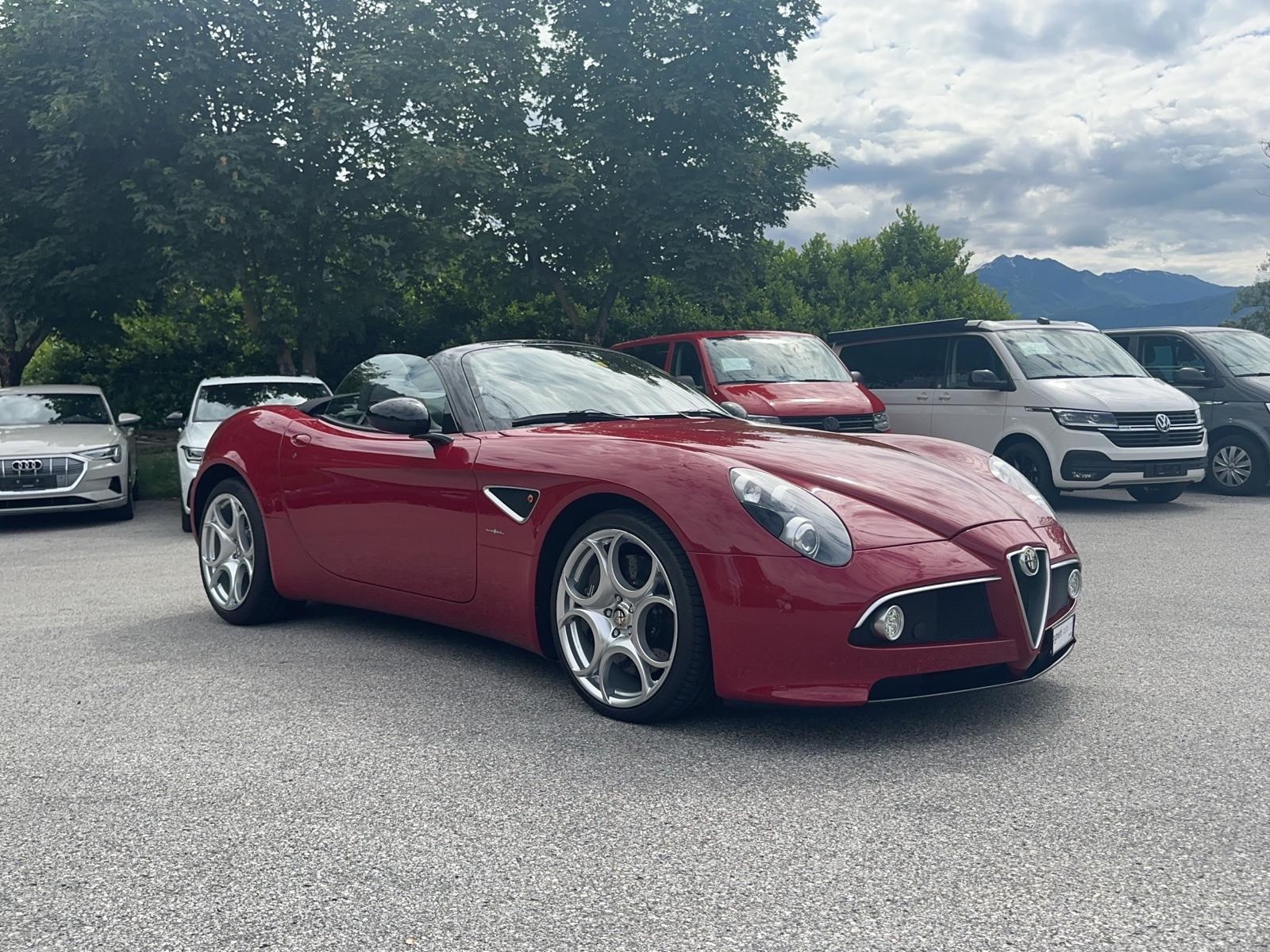 ALFA ROMEO 8C-image-6