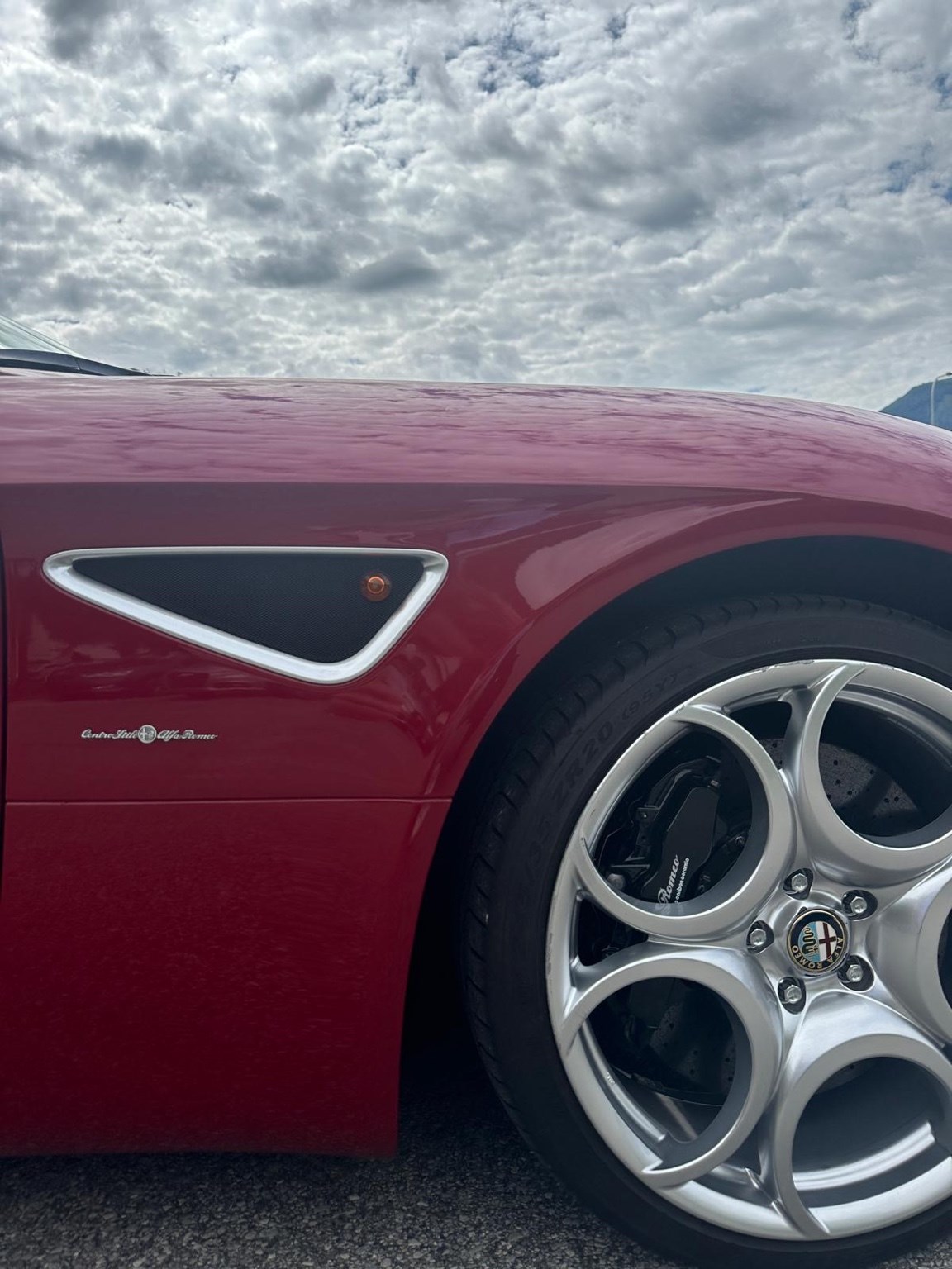 ALFA ROMEO 8C-image-8