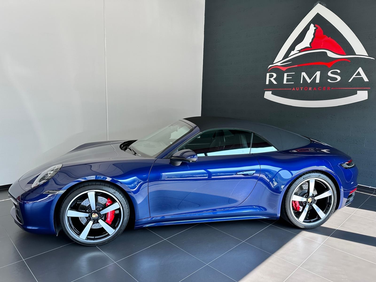 PORSCHE 911 Carrera 4S Cabriolet PDK-image-3