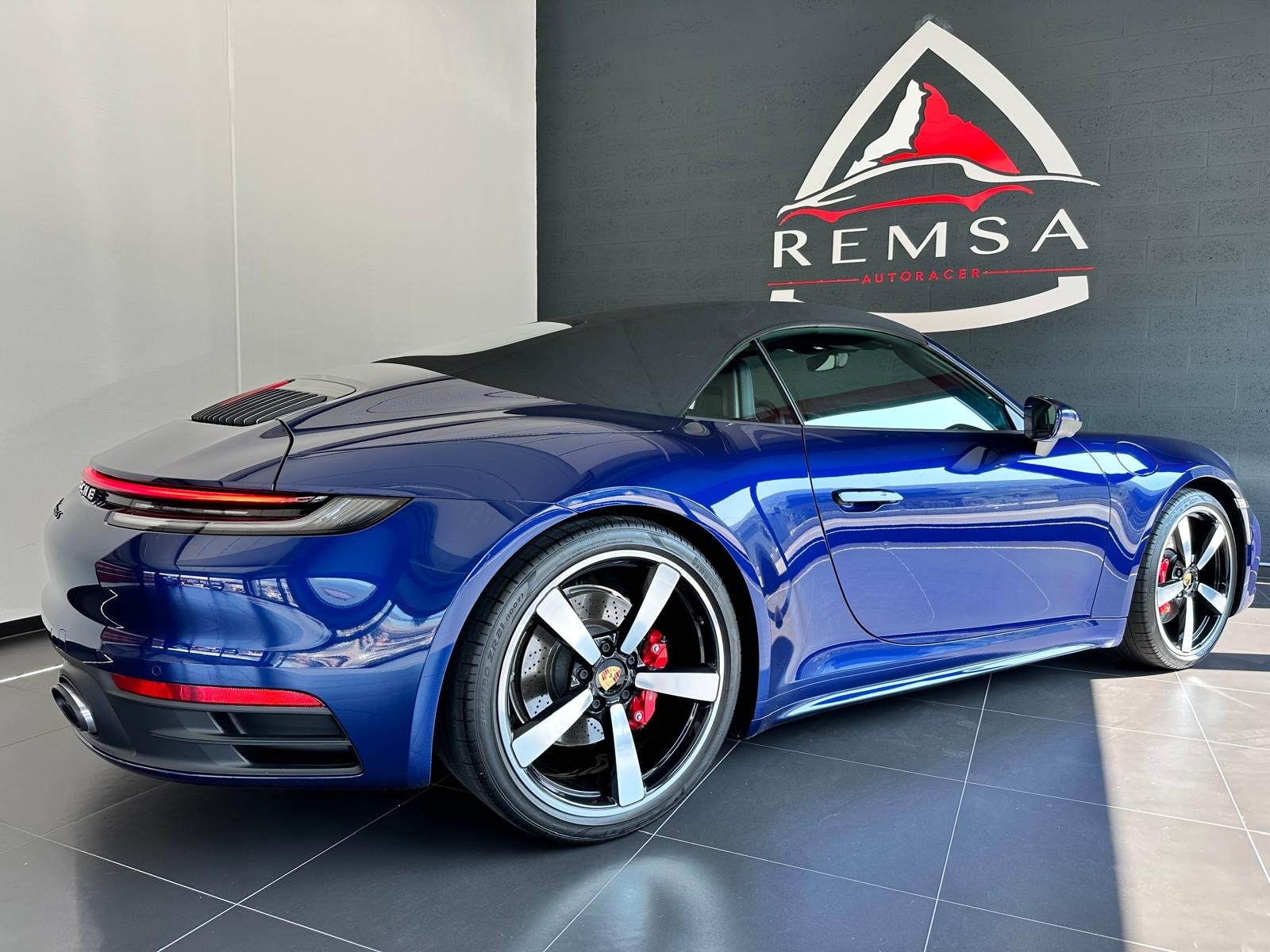 PORSCHE 911 Carrera 4S Cabriolet PDK-image-2