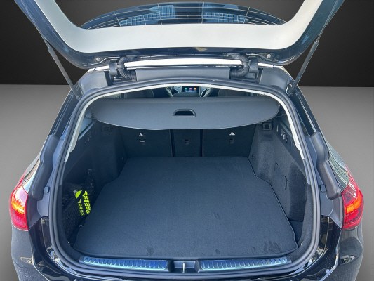 MERCEDES-BENZ C 200 T 4 Matic-image-10