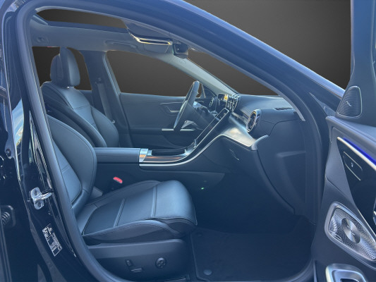 MERCEDES-BENZ C 200 T 4 Matic-image-7