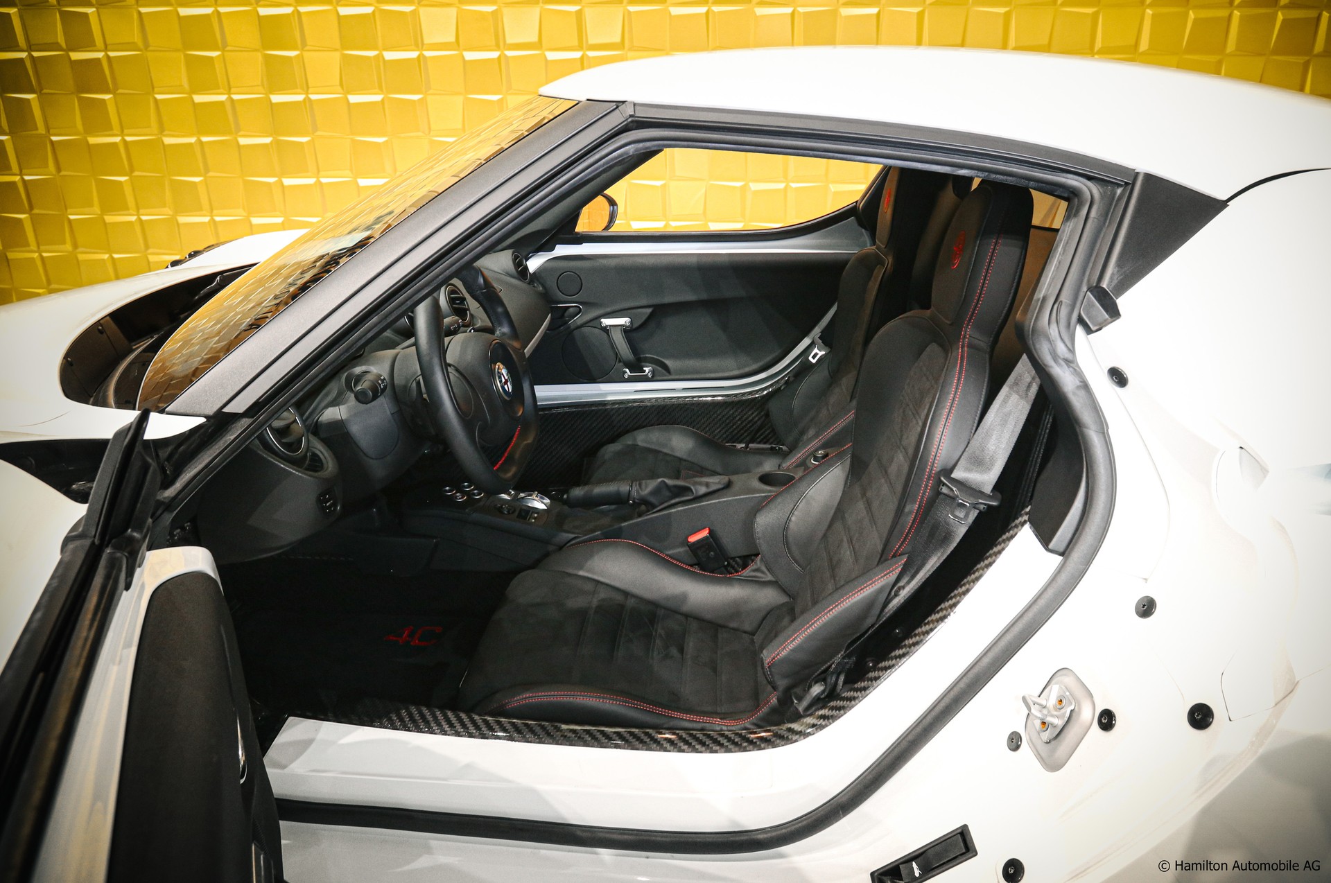 ALFA ROMEO 4C 1750 TBi TCT-image-8