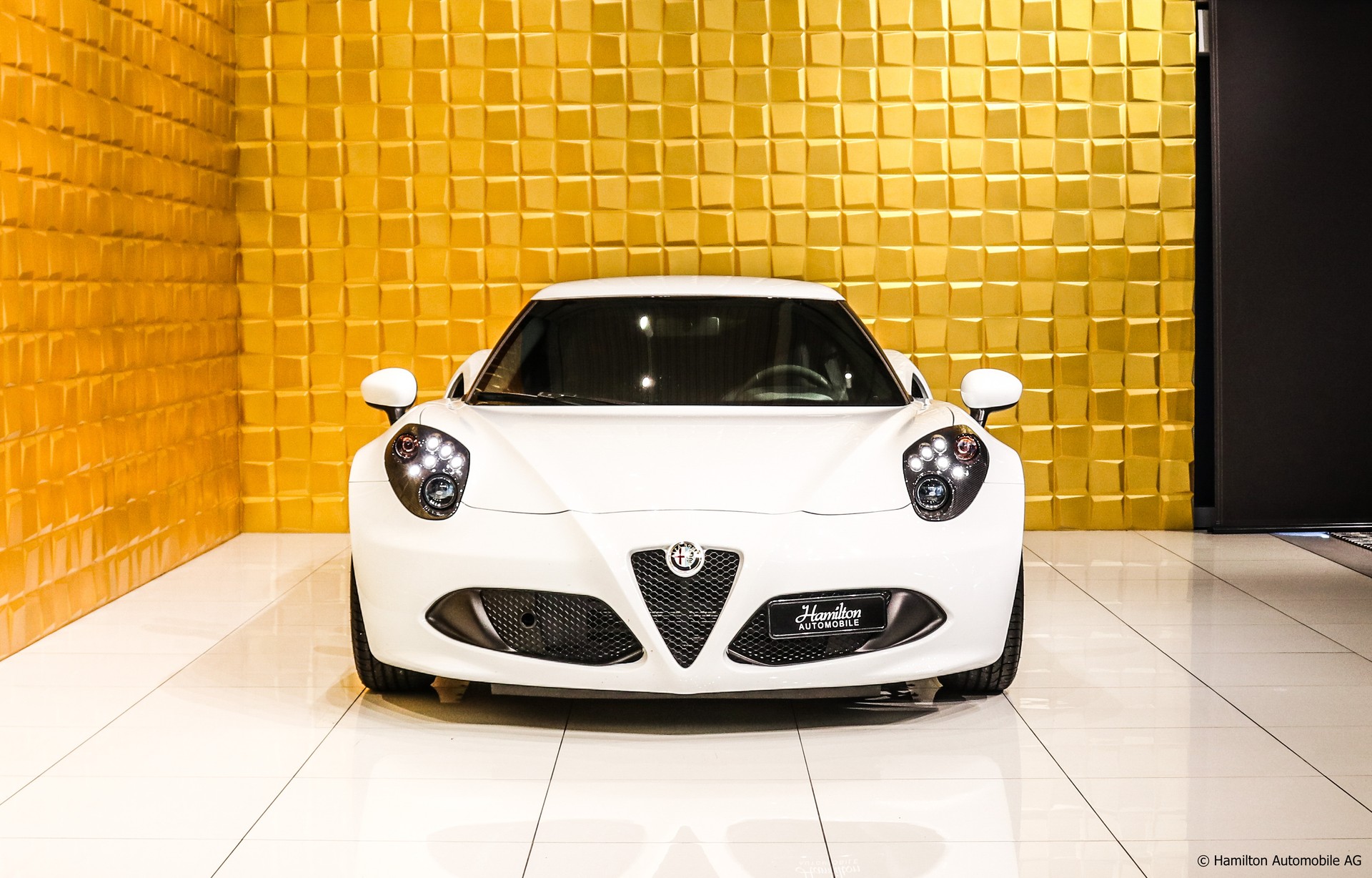 ALFA ROMEO 4C 1750 TBi TCT-image-2