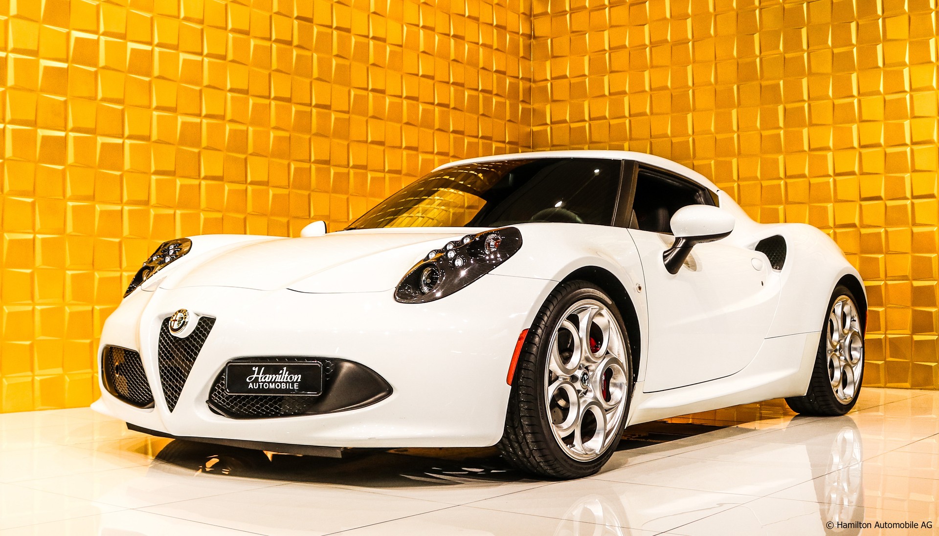 ALFA ROMEO 4C 1750 TBi TCT-image-3