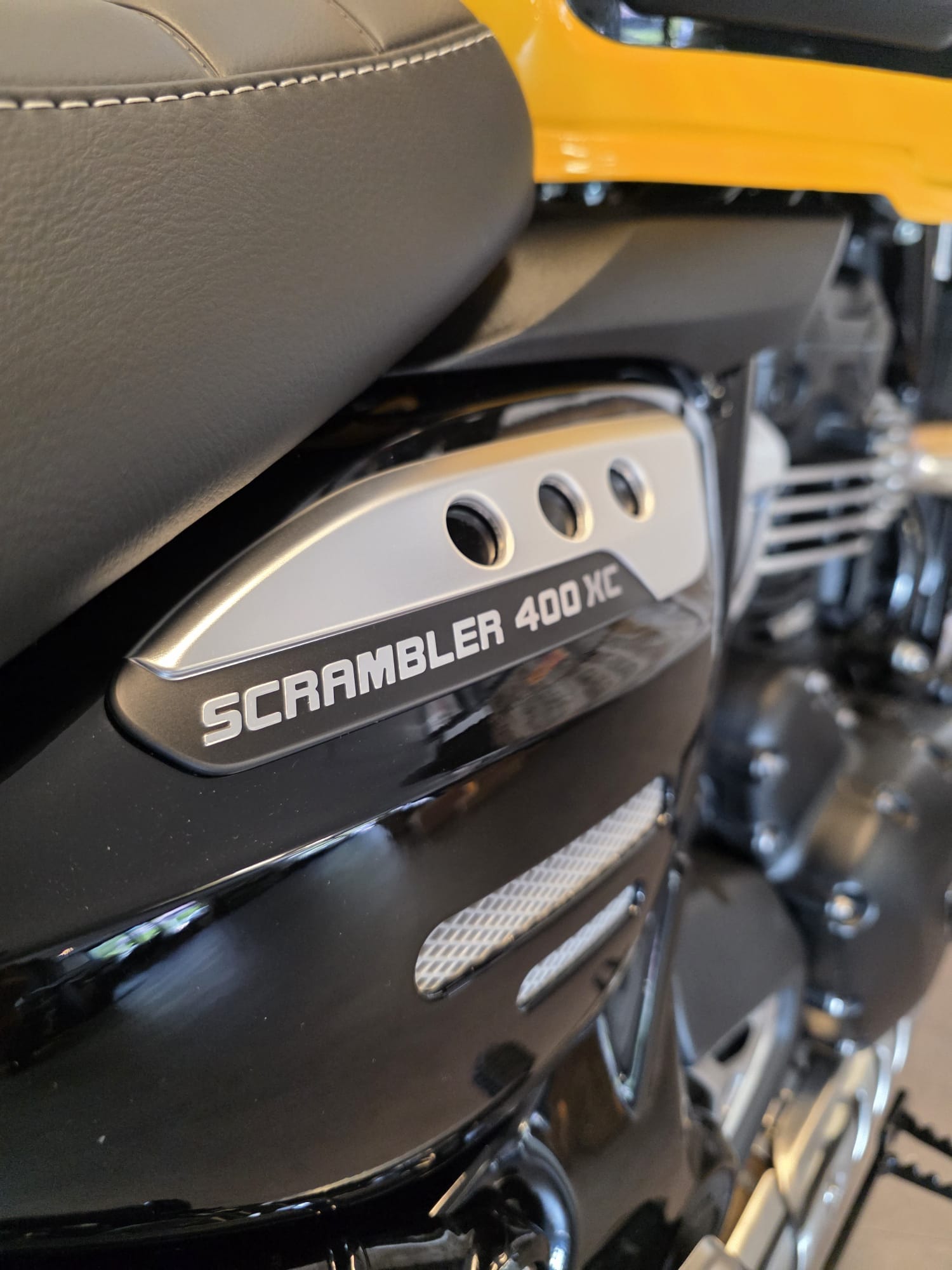 TRIUMPH Scrambler 400 XC 29,4 kW-image-9