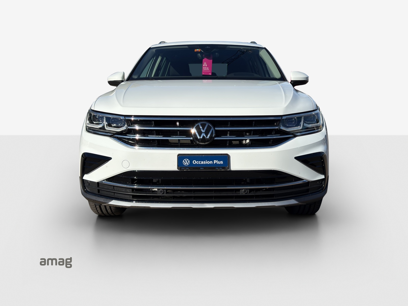 VW Tiguan 2.0 TDI SCR Elegance 4Motion DSG-image-6